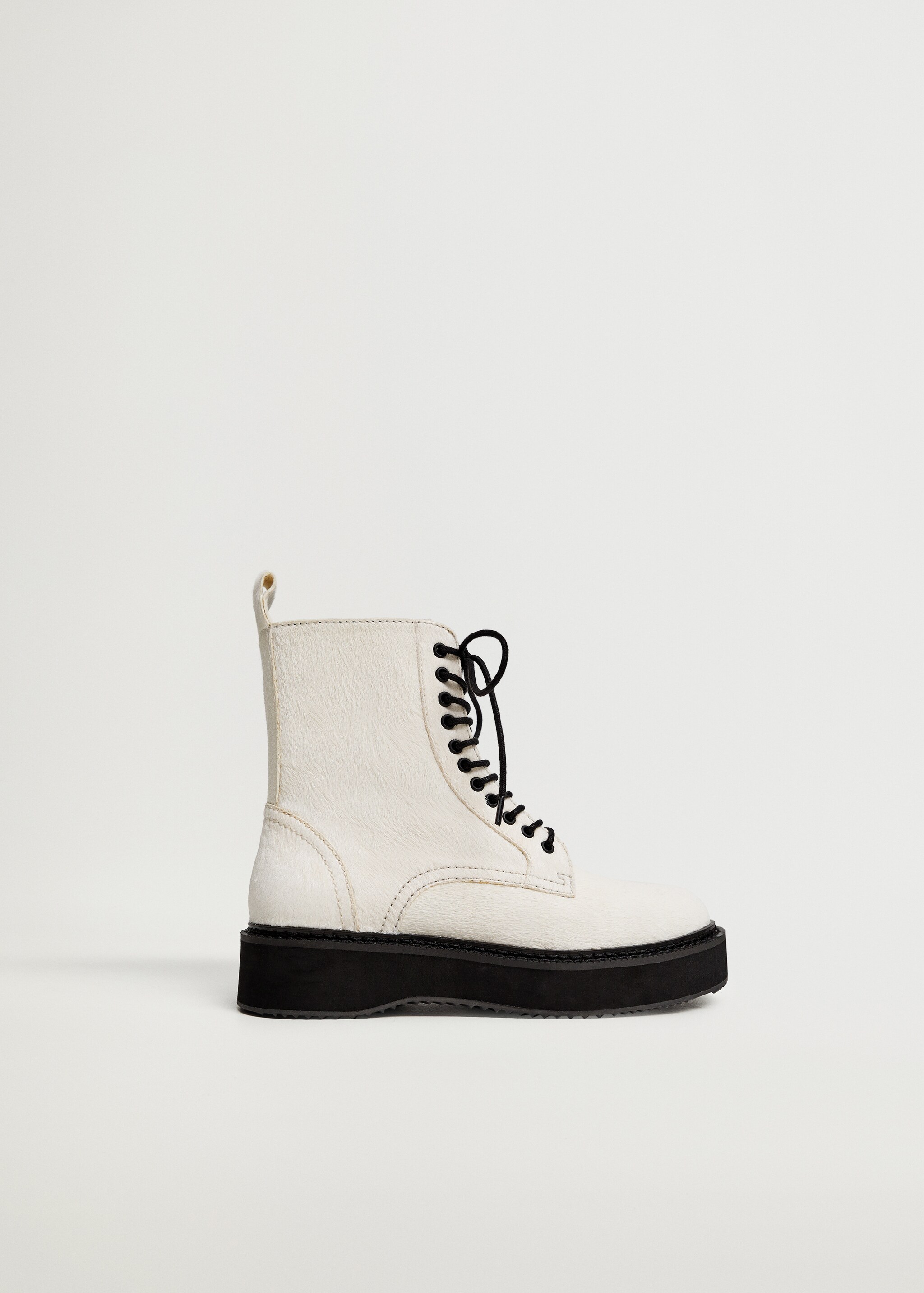 Lace-up leather boots - Article without model