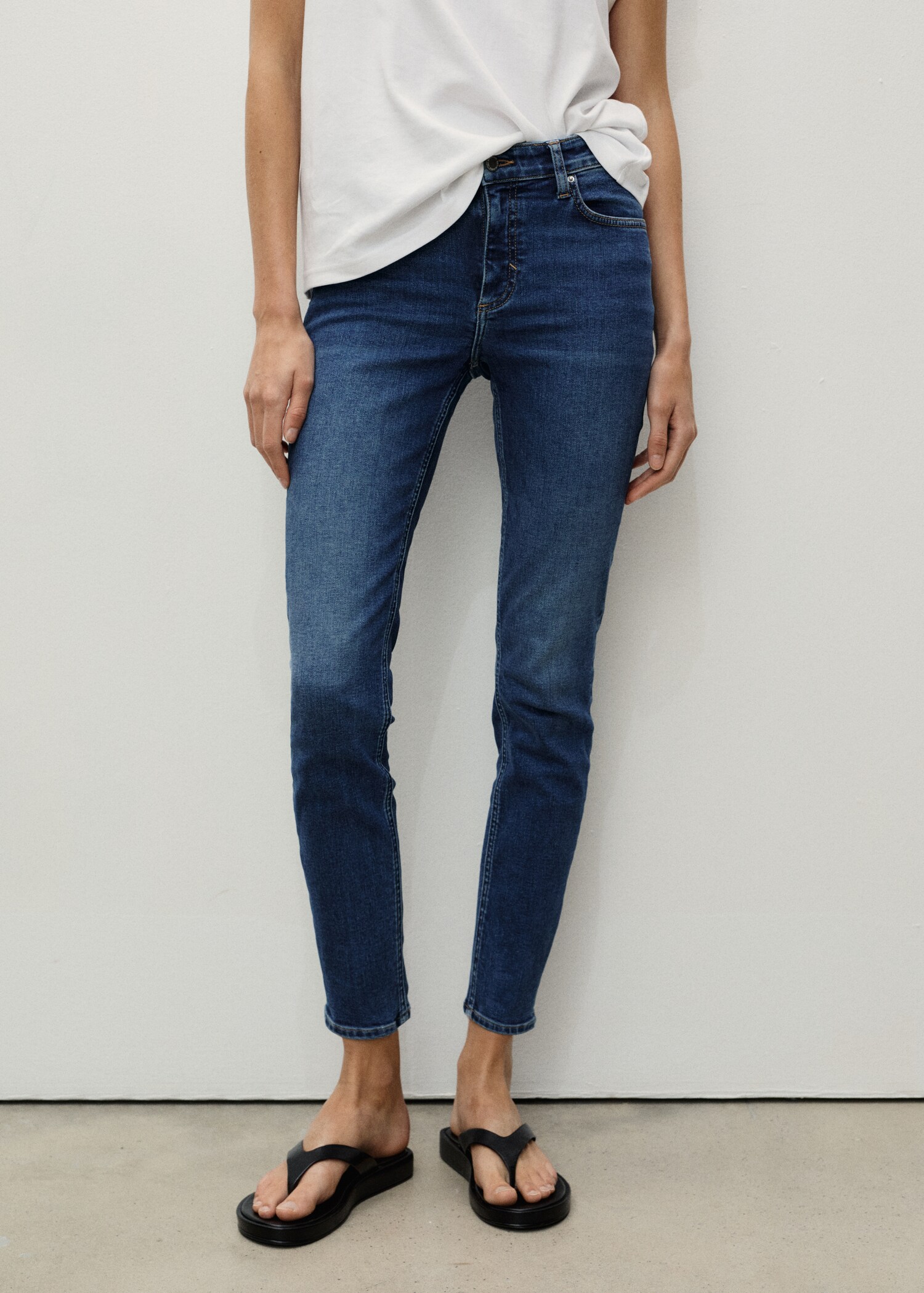 Jean skinny taille normale - Plan moyen