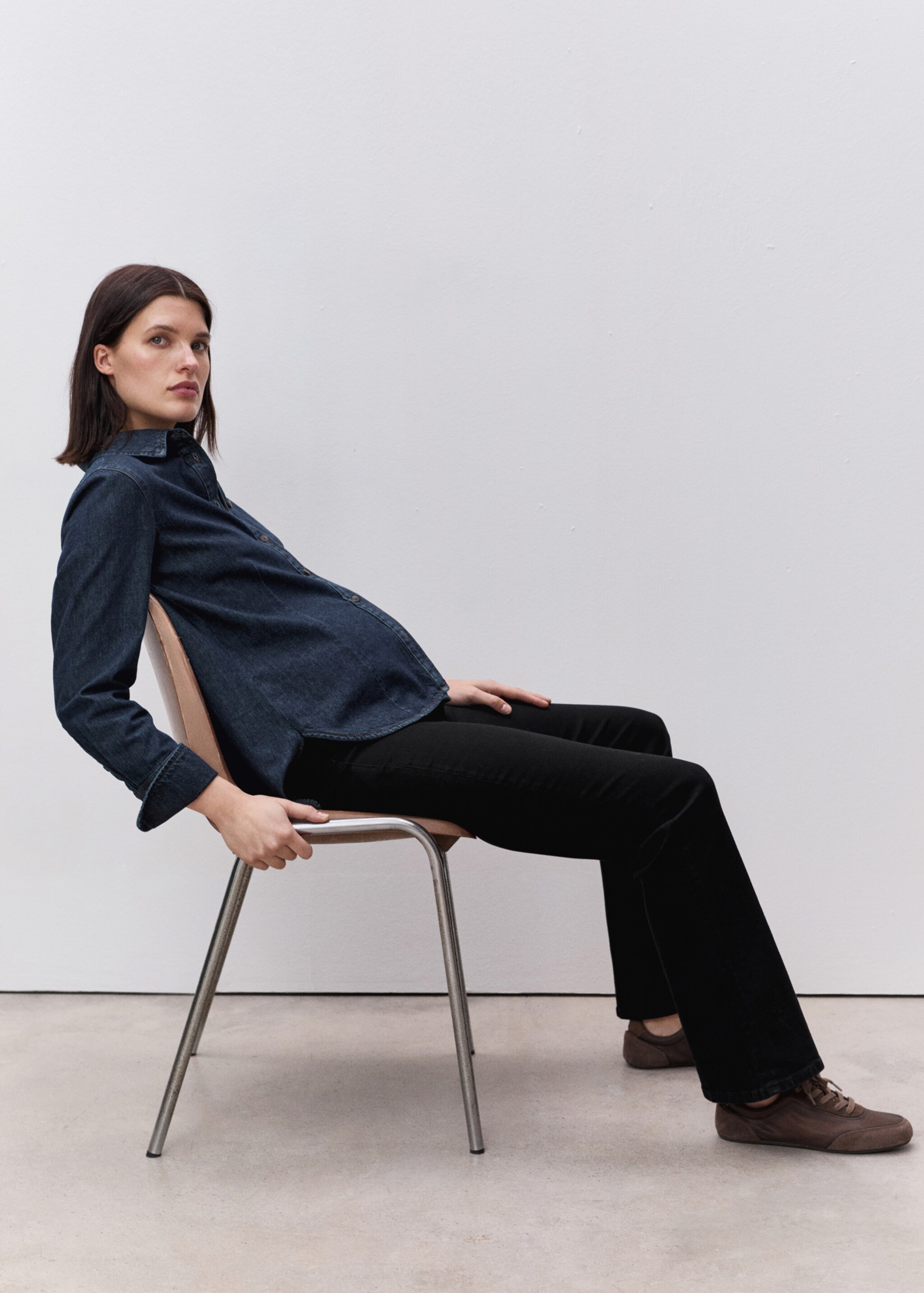 Flare-Umstandsjeans - Detail des Artikels 1, Black denim. Ref: 87010296-00.