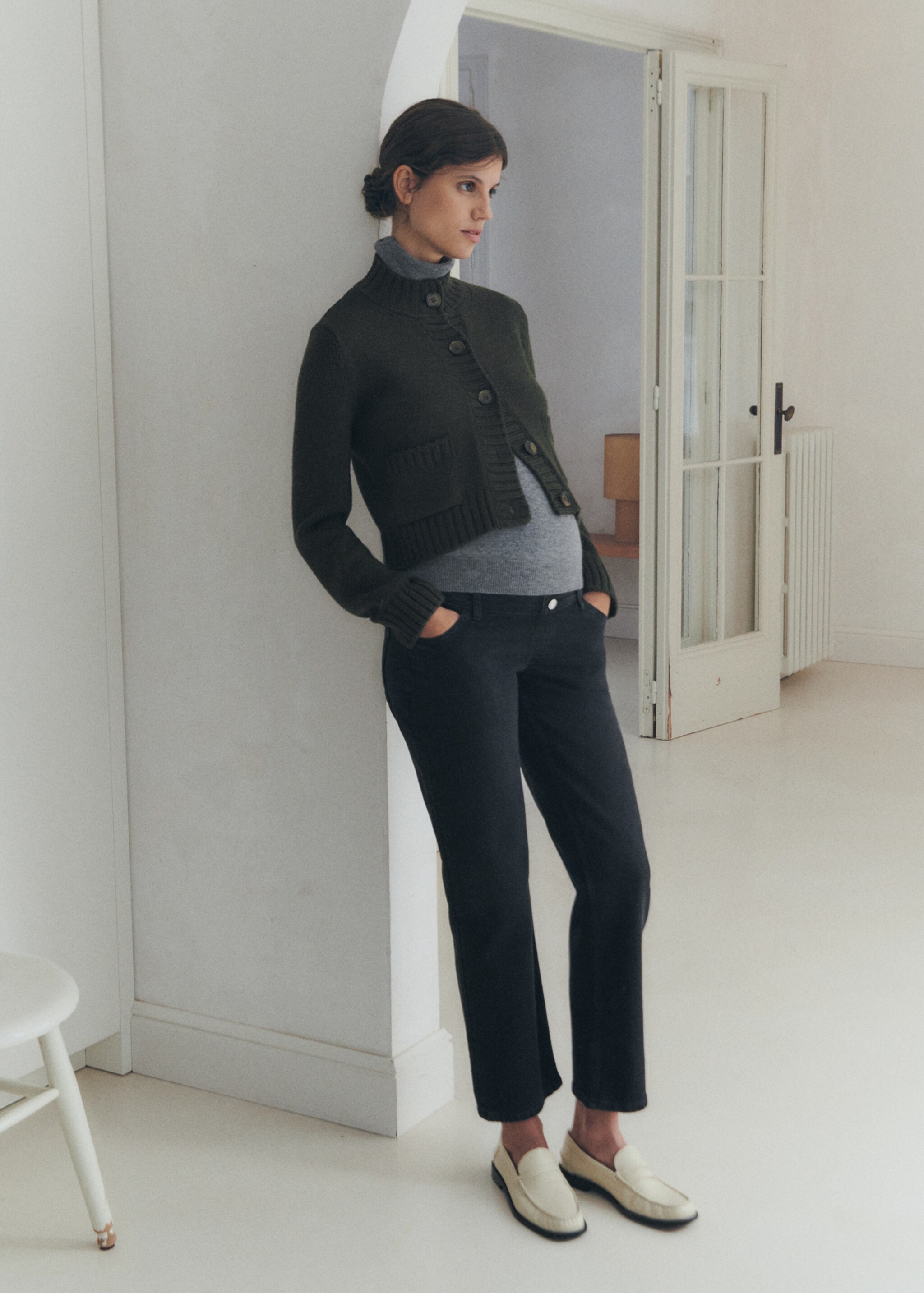 Flare-Umstandsjeans - Detail des Artikels 6, Black denim. Ref: 87010296-00.