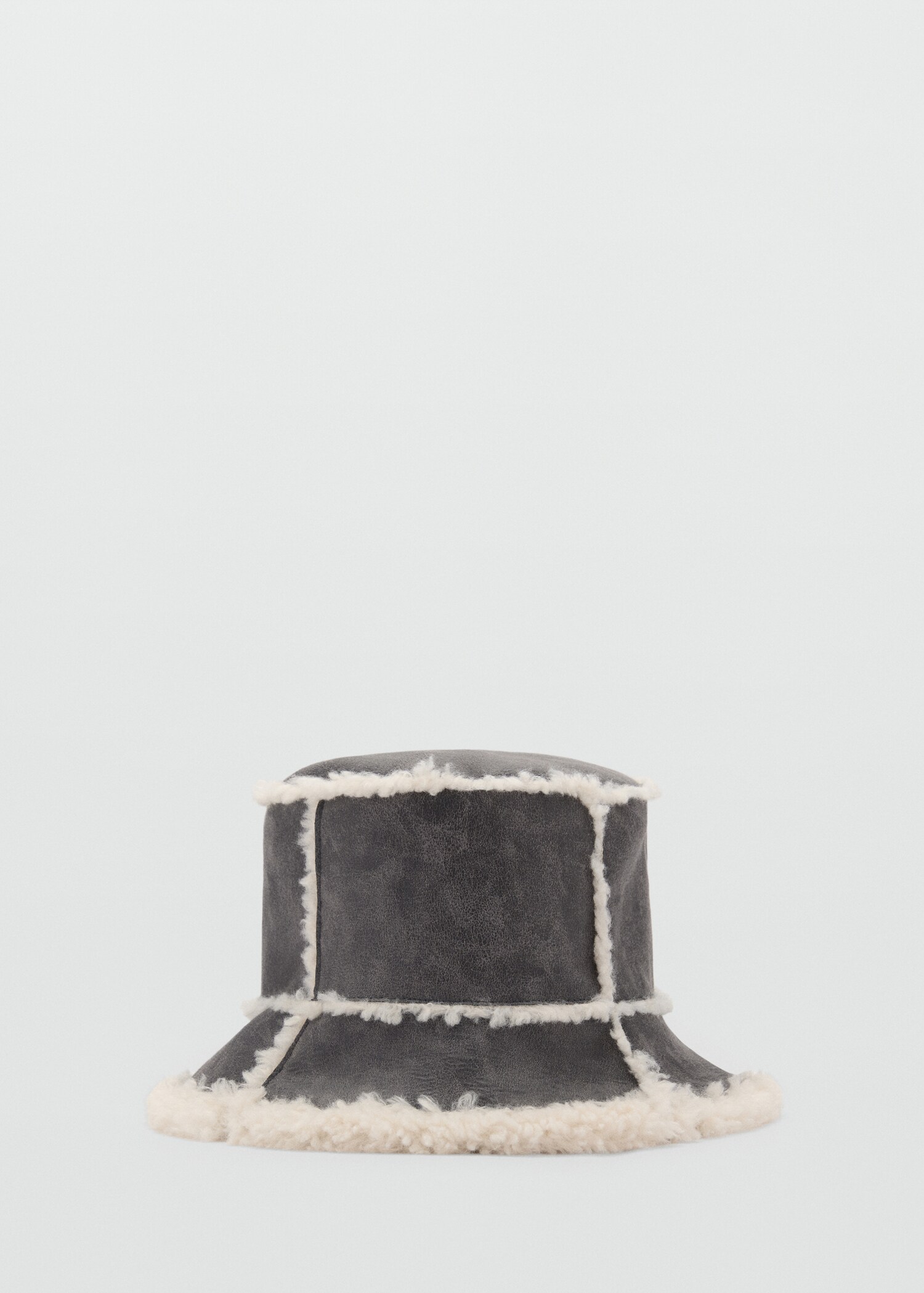 Shearling bucket hat - Article without model
