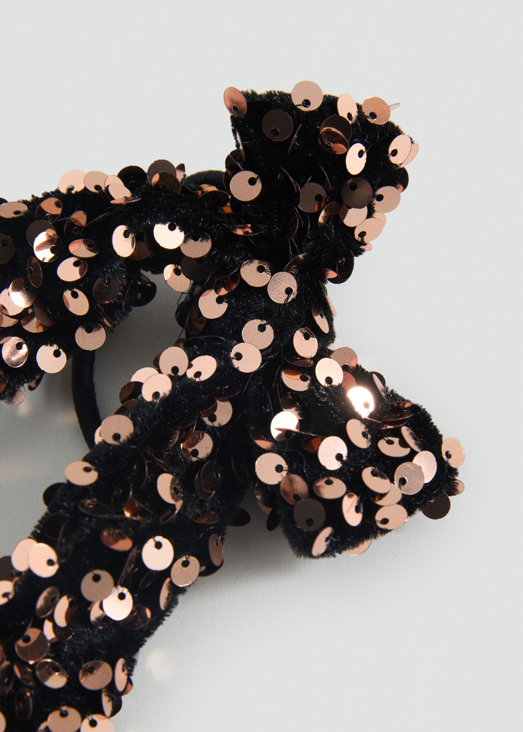 Bow scrunchie - Medium plane, Gold. Ref: 87010308-00.