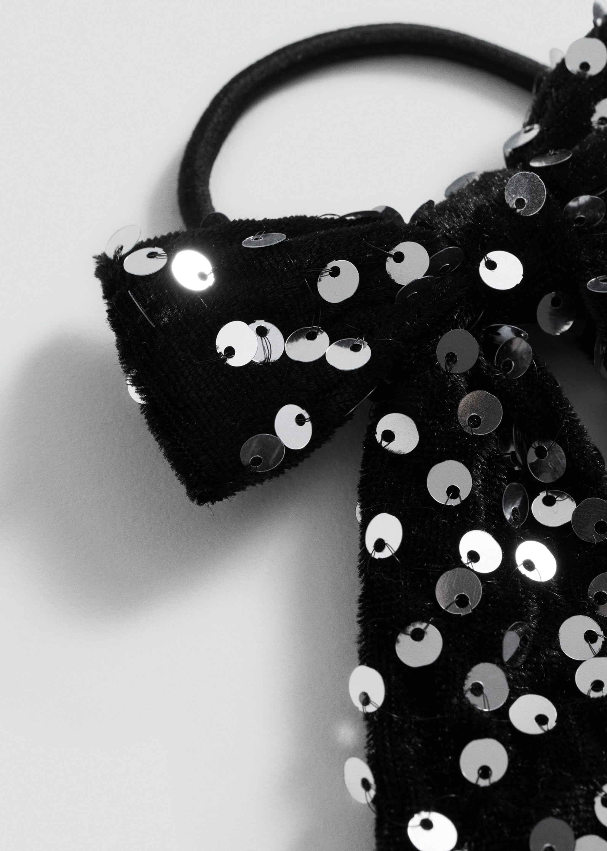 Chouchou nœud - Plan moyen, Argent. Ref: 87010309-00.