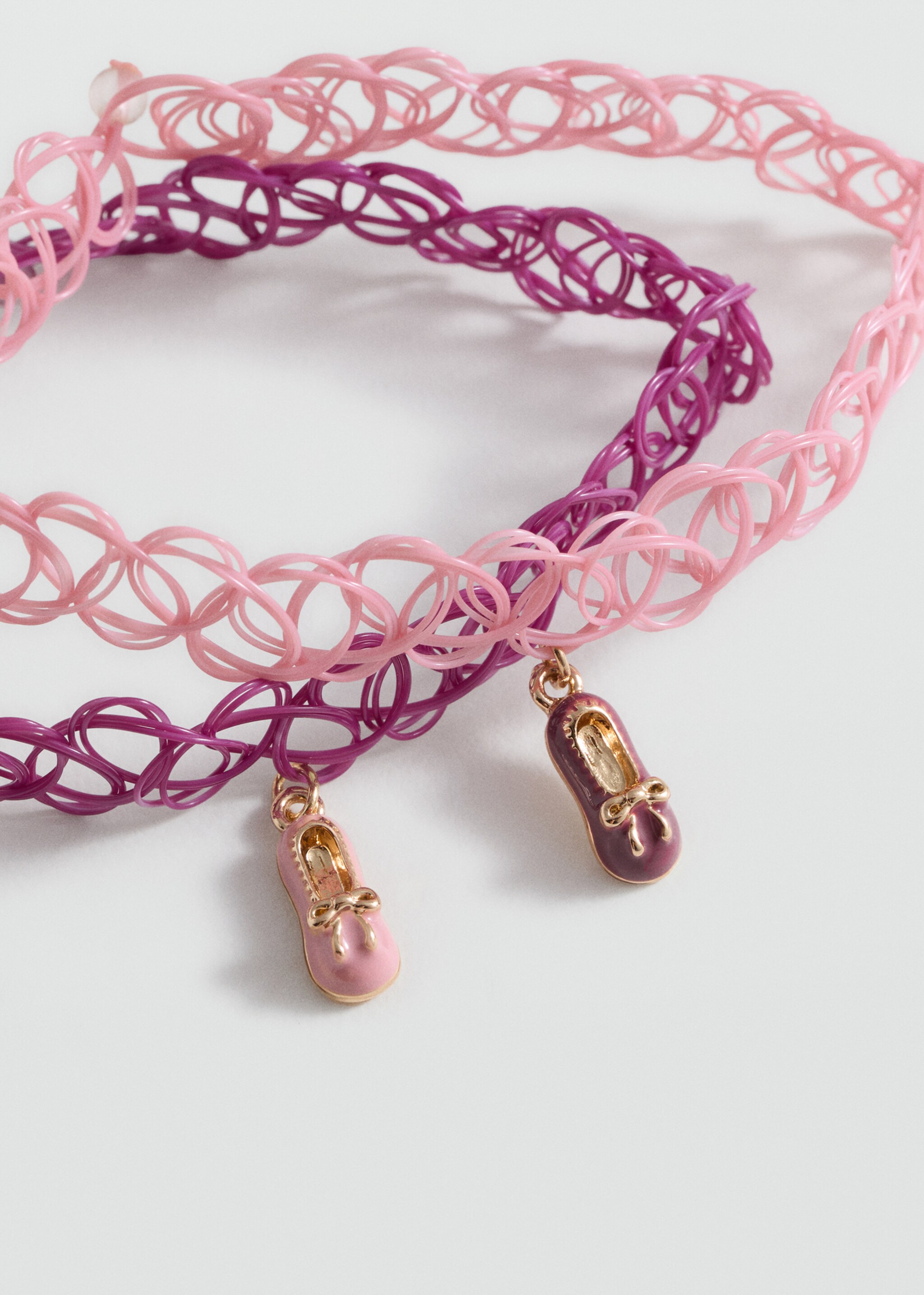 2er-Pack Chokers mit Anhänger - Mittlere Ansicht, Zartrosa. Ref: 87010326-00.