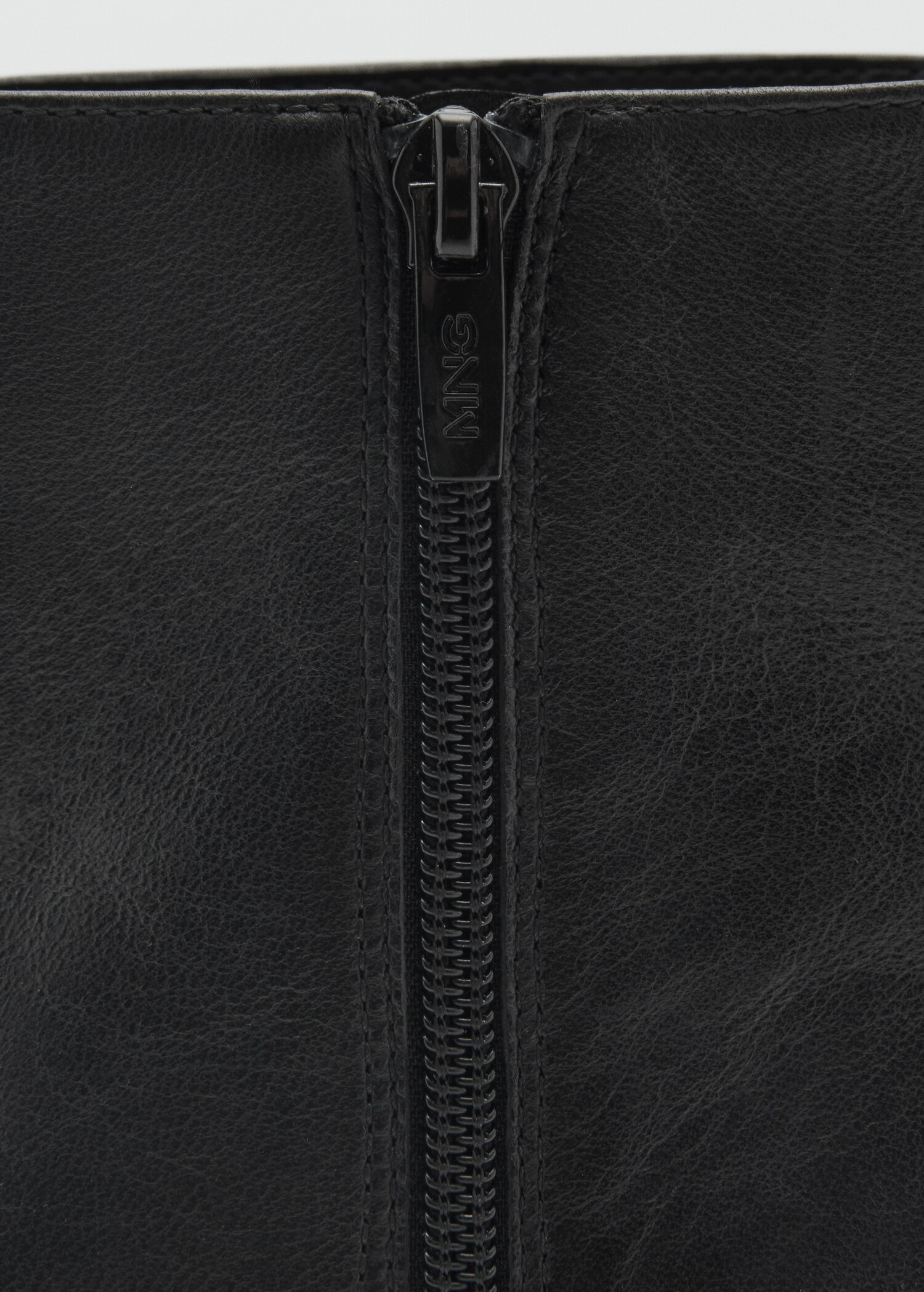 Bottine bout en cuir - Détail de l'article 1