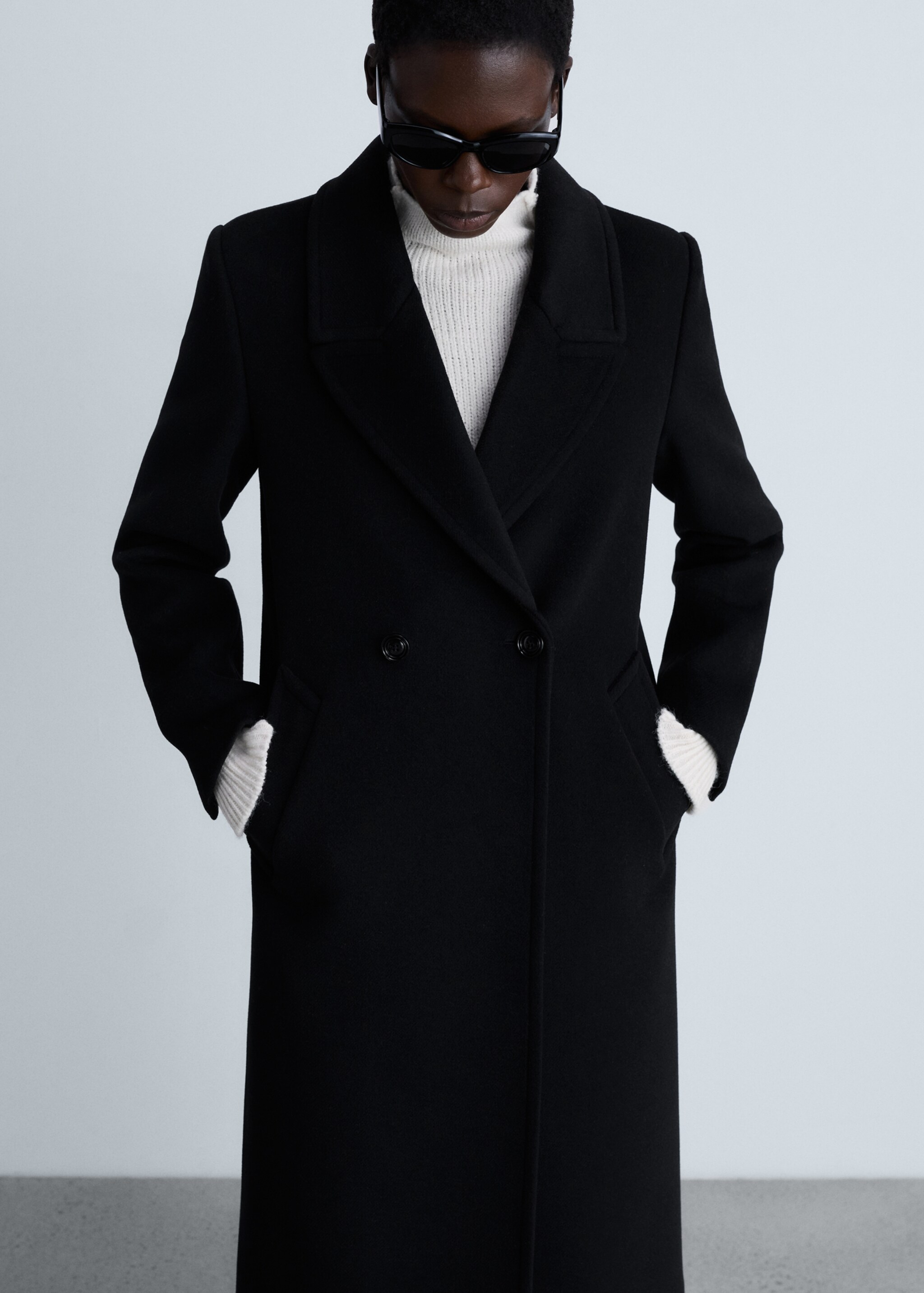 Wool coat with lapels - Details of the article 2, Black. Ref: 87010345-00.