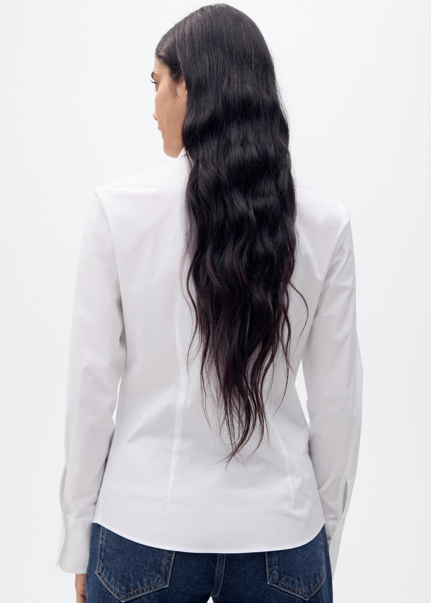 Getailleerde katoenen blouse - Achterkant van het artikel