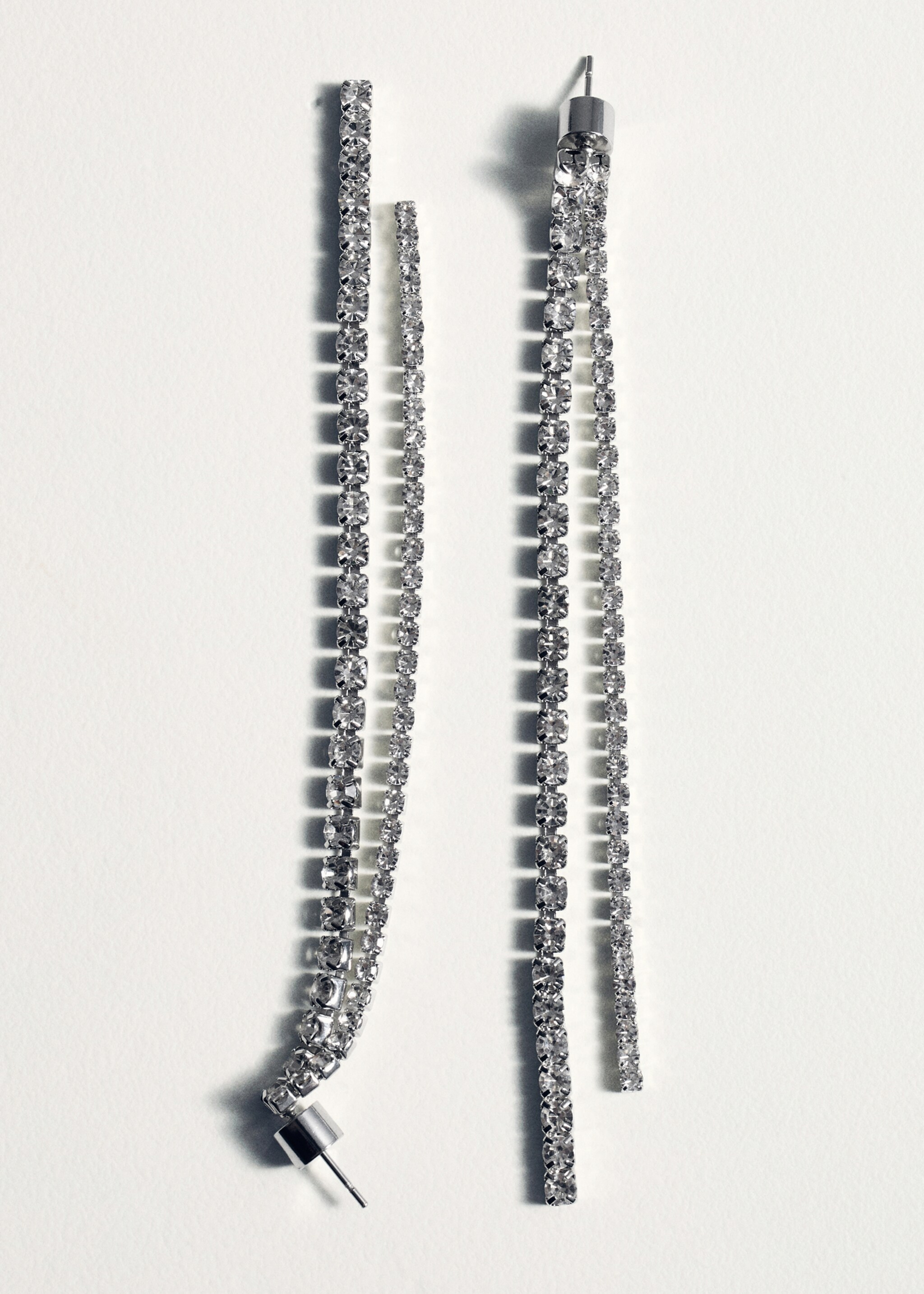 Boucles d'oreilles fil cristaux - Détail de l'article 5, Argent. Ref: 87010370-00.