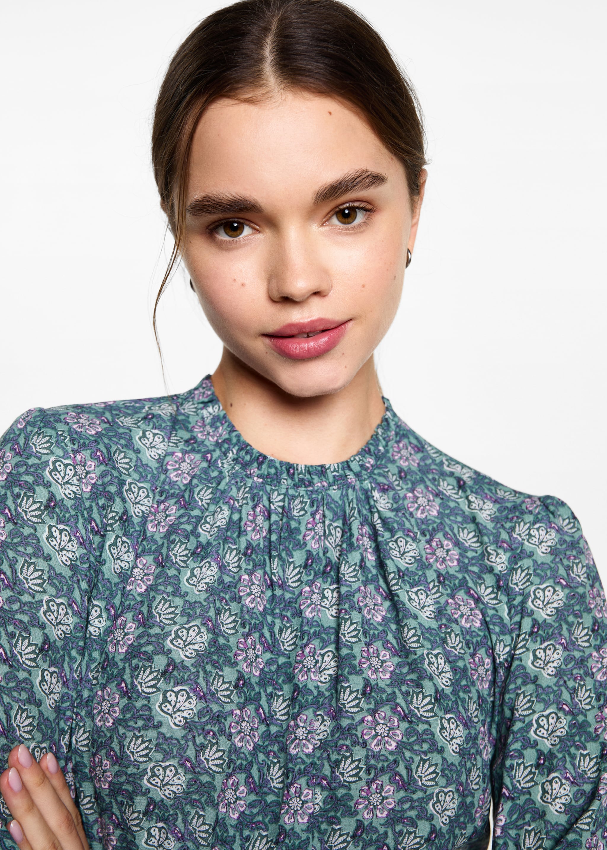 Floral print blouse - Details of the article 1, Mint Green. Ref: 87010378-00.