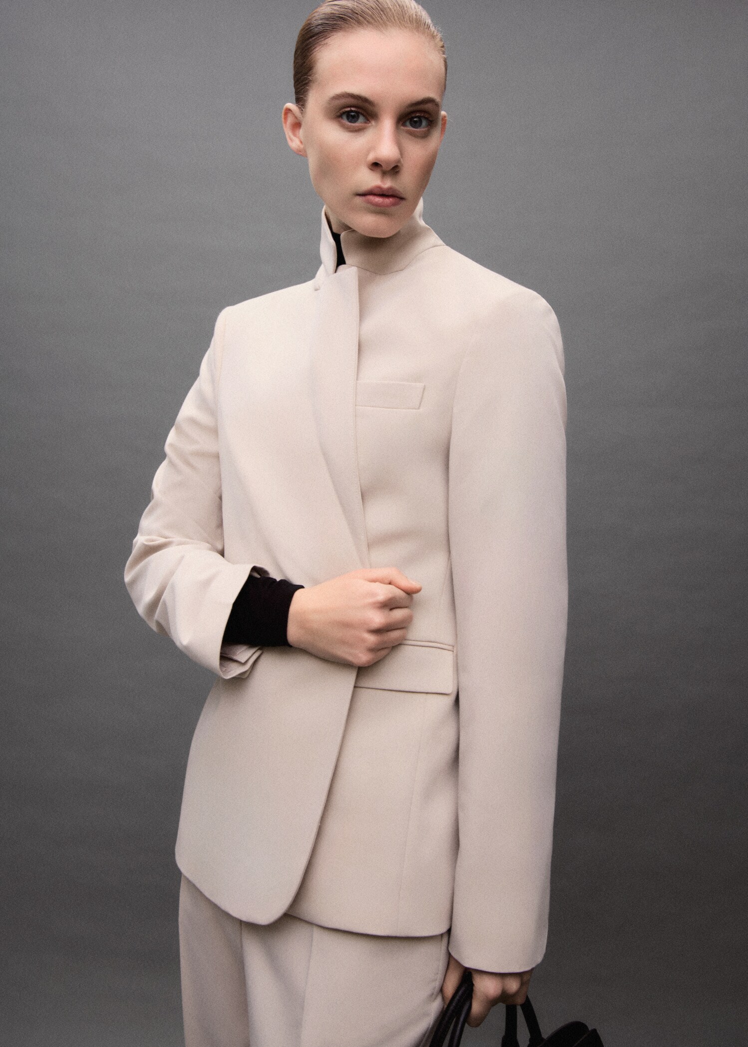 Fitted suit blazer - Details of the article 7