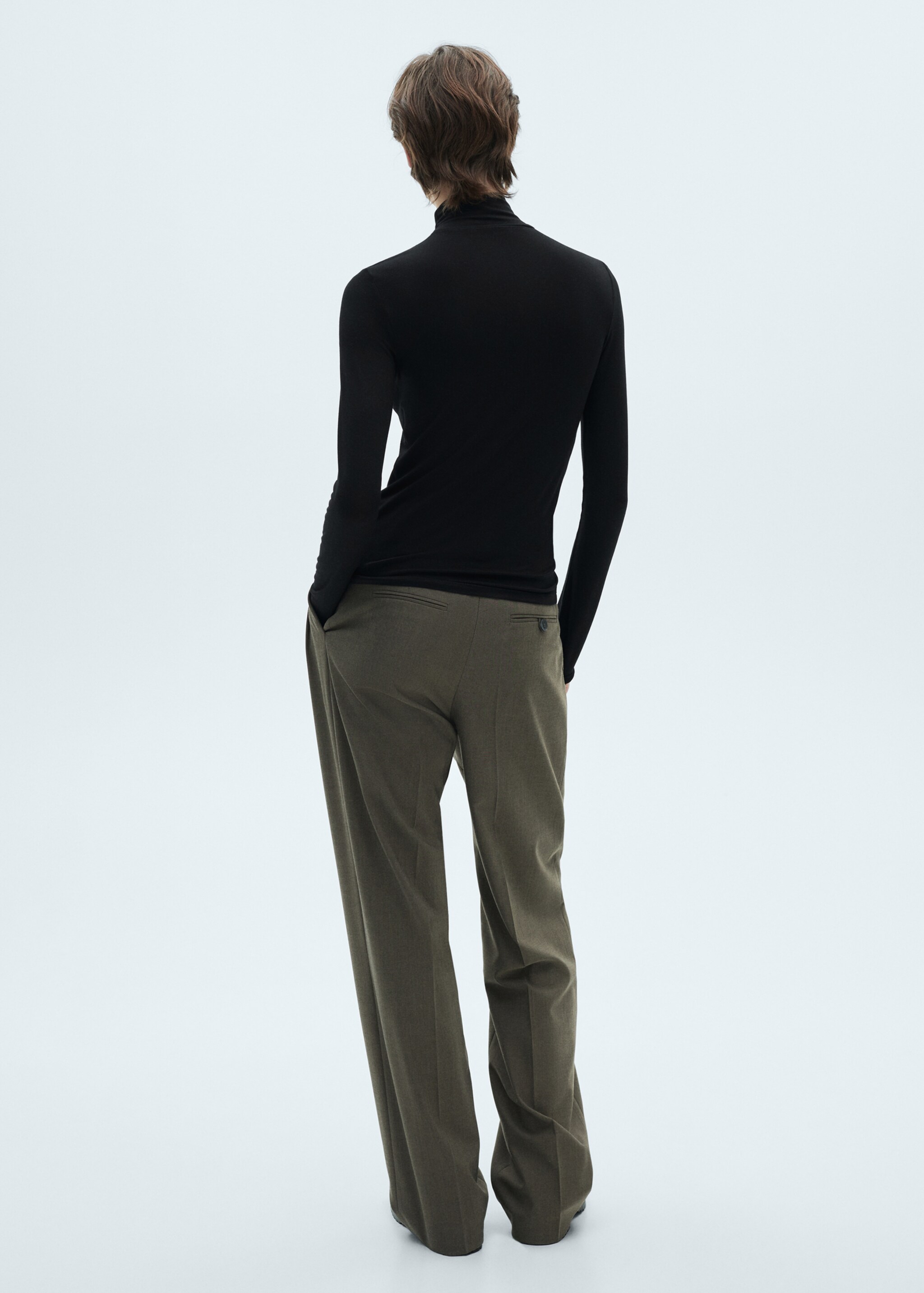 T-shirt manches longues col roulé - Verso de l’article, Noir. Ref: 87010430-00.