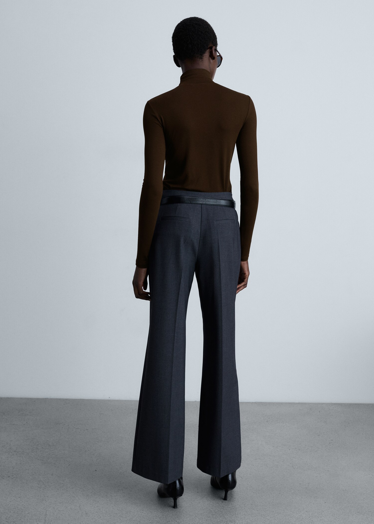 T-shirt manches longues col montant - Verso de l’article