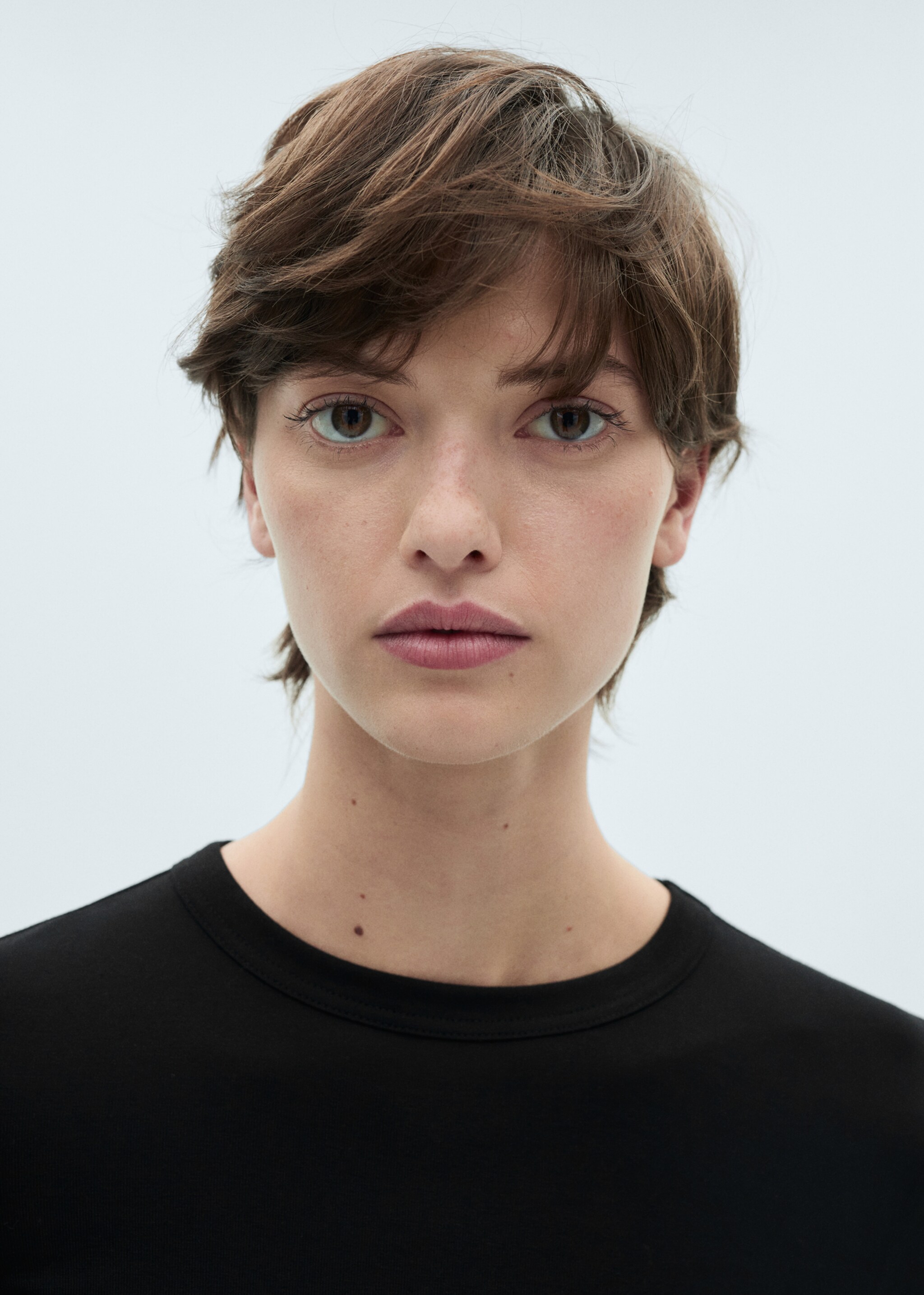 T-shirt ajusté manches longues - Détail de l'article 1, Noir. Ref: 87010438-00.