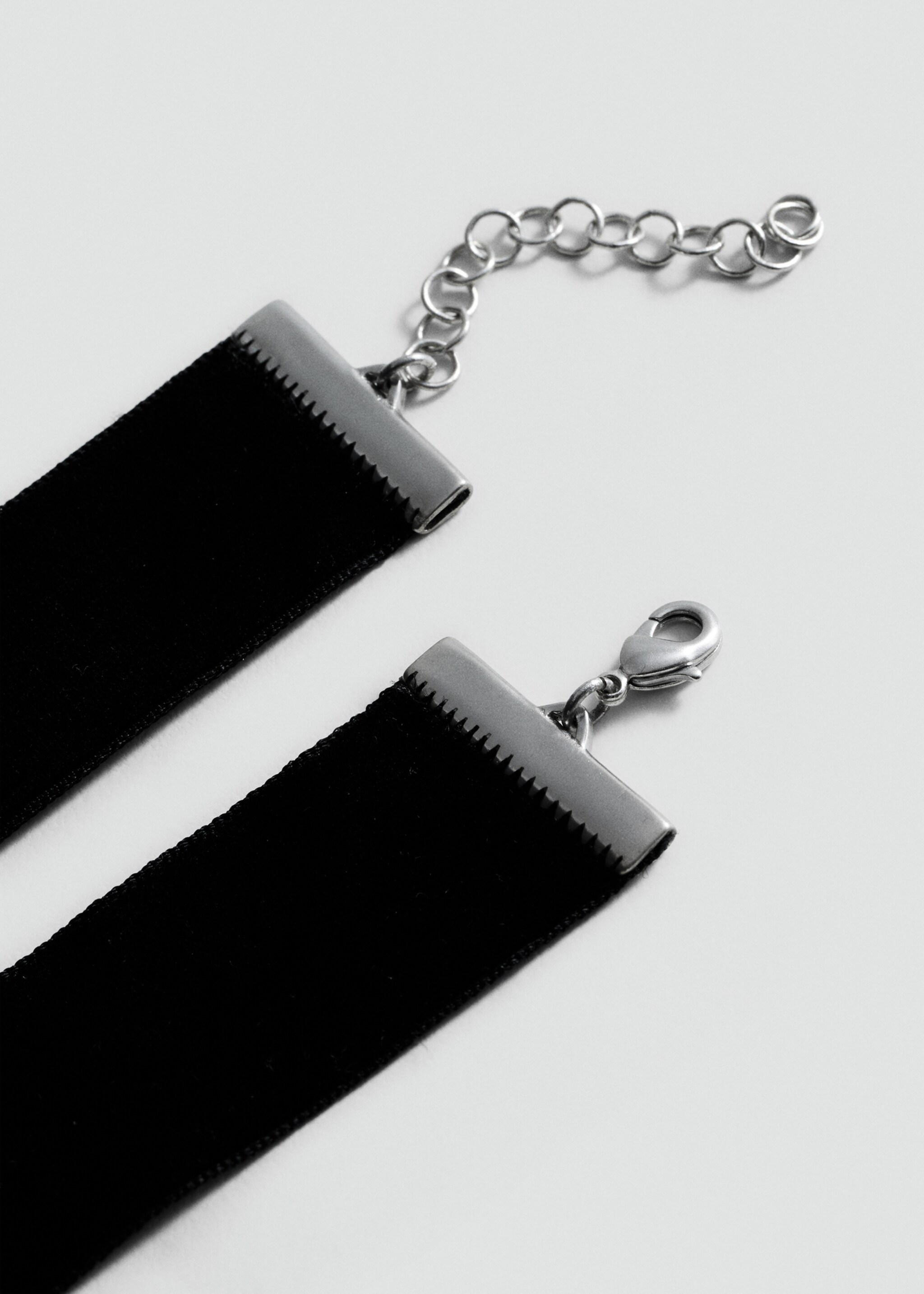 Crystal flower choker necklace - Details of the article 1, Silver. Ref: 87010453-00.