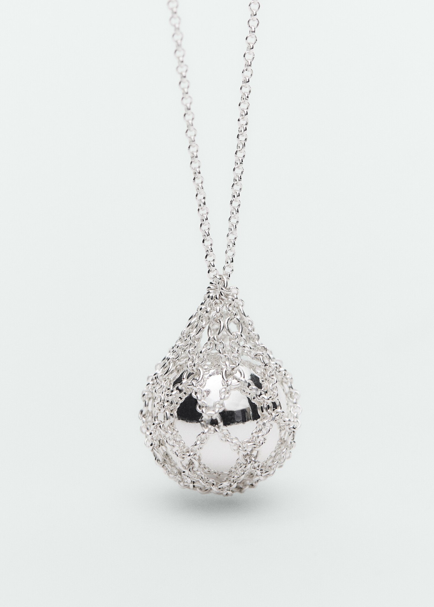 Drop necklace with sphere - Details of the article 1