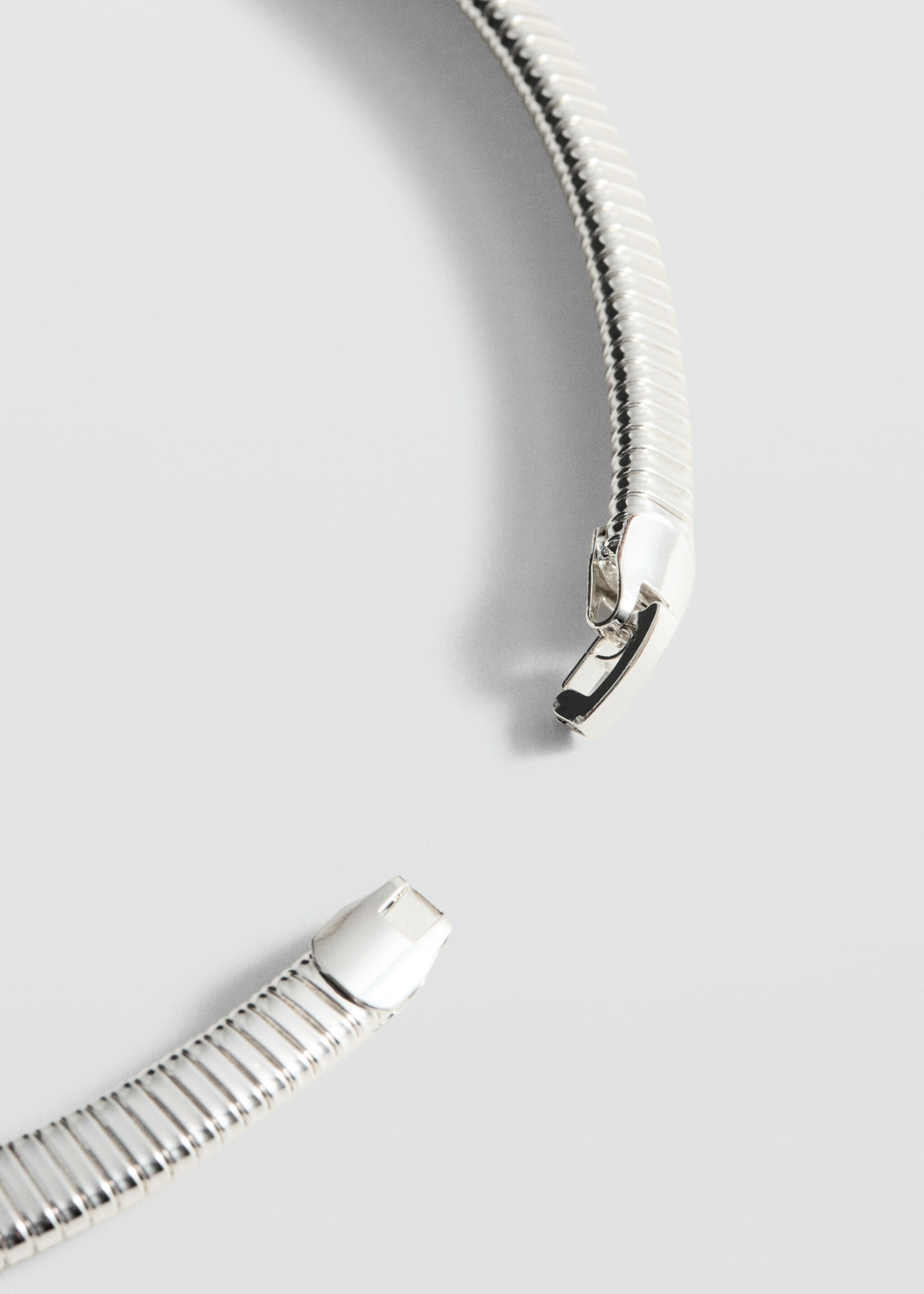Rigid textured necklace - Medium plane, Silver. Ref: 87010461-00.