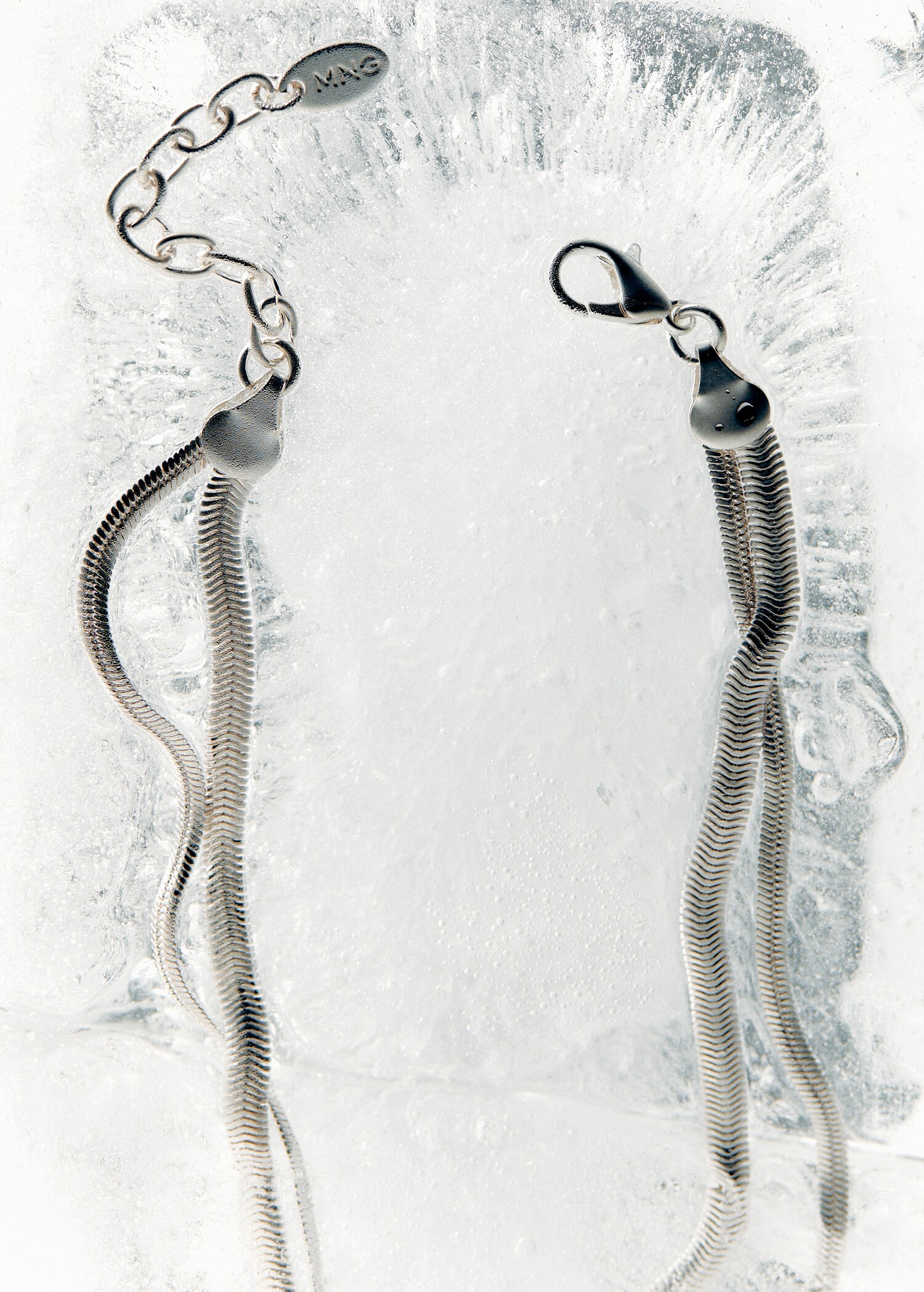 Textured double necklace - Details of the article 6