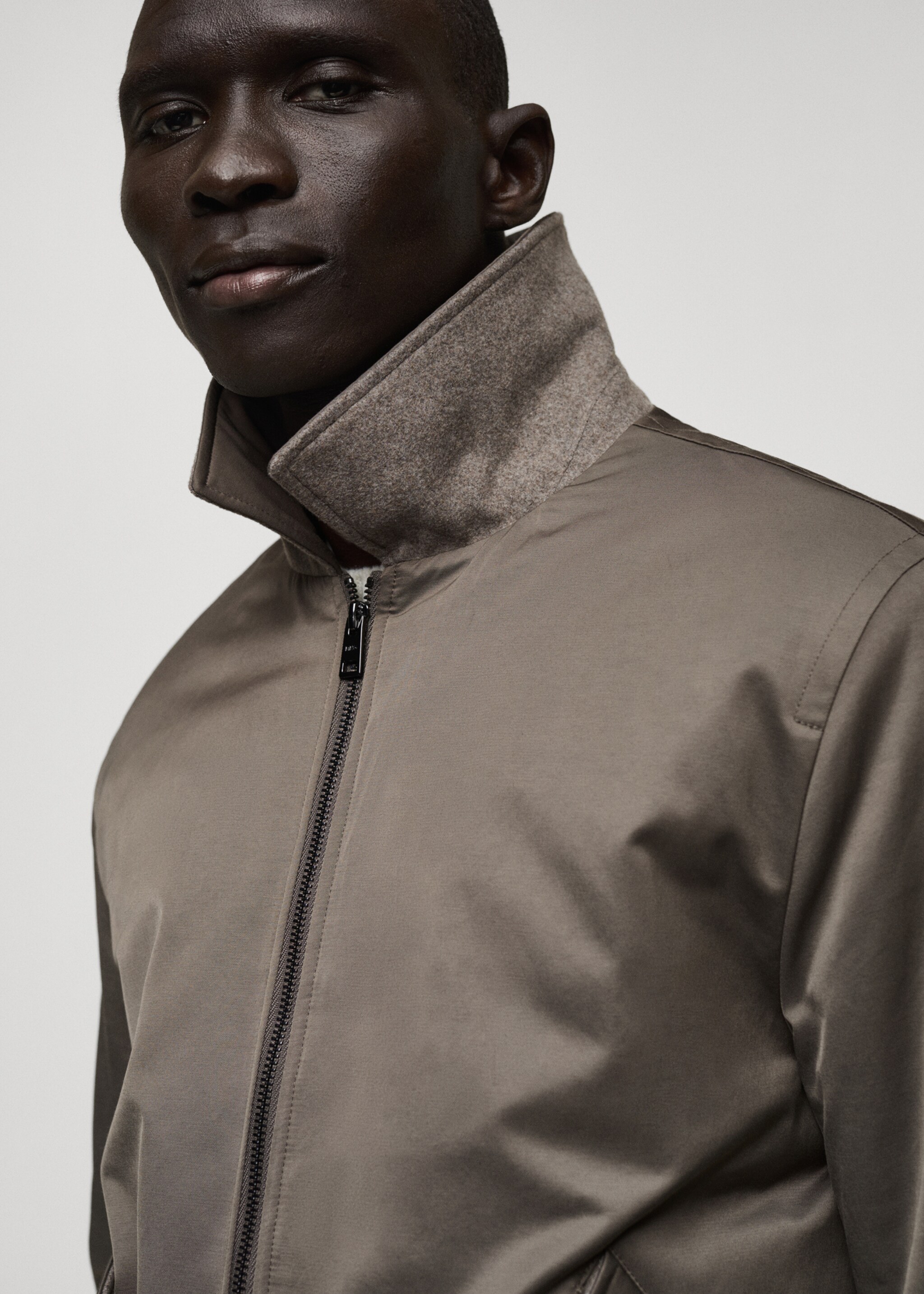Quilted water repellent jacket - Details of the article 1, Medium Brown. Ref: 87010576-00.
