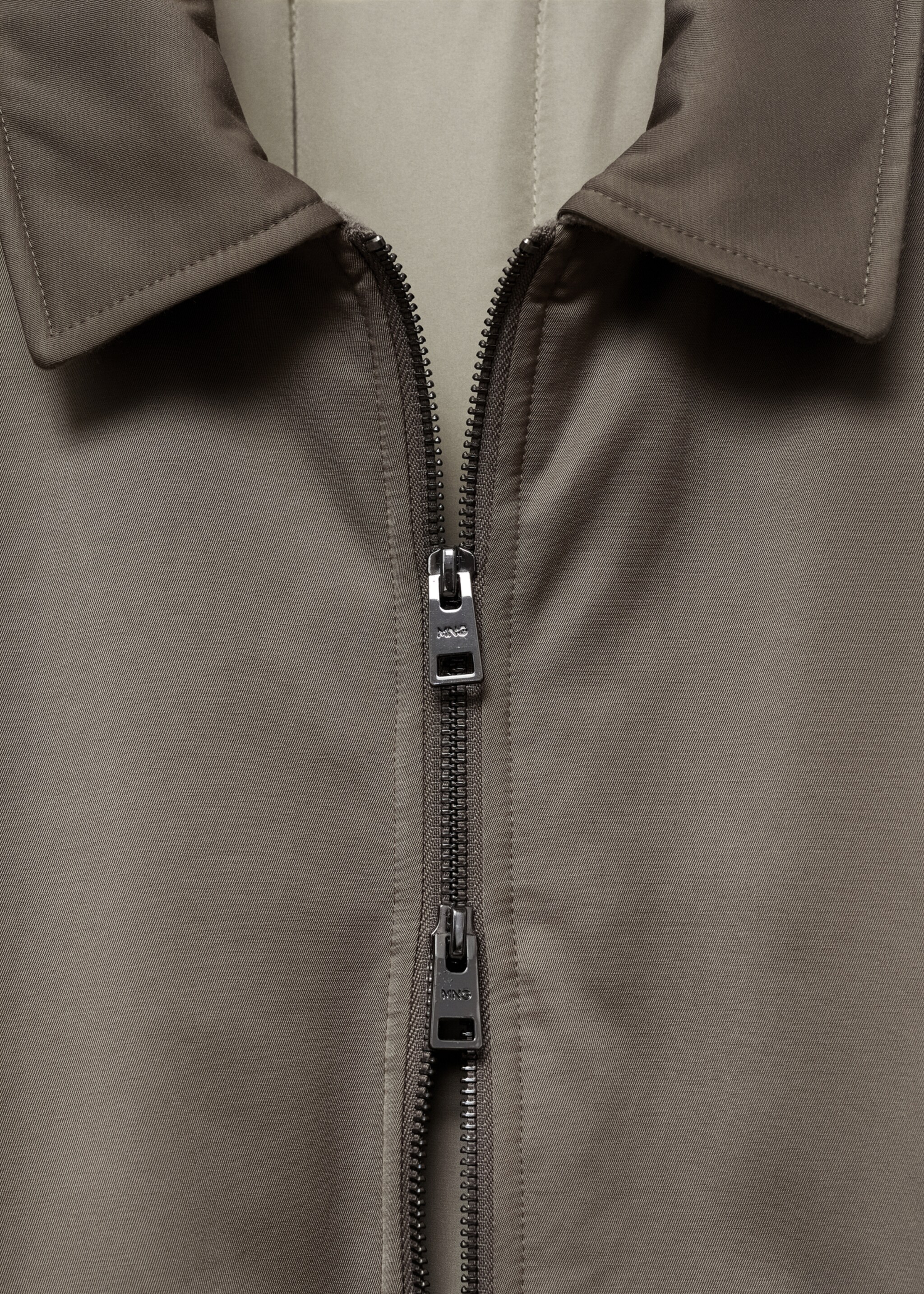 Quilted water repellent jacket - Details of the article 8, Medium Brown. Ref: 87010576-00.