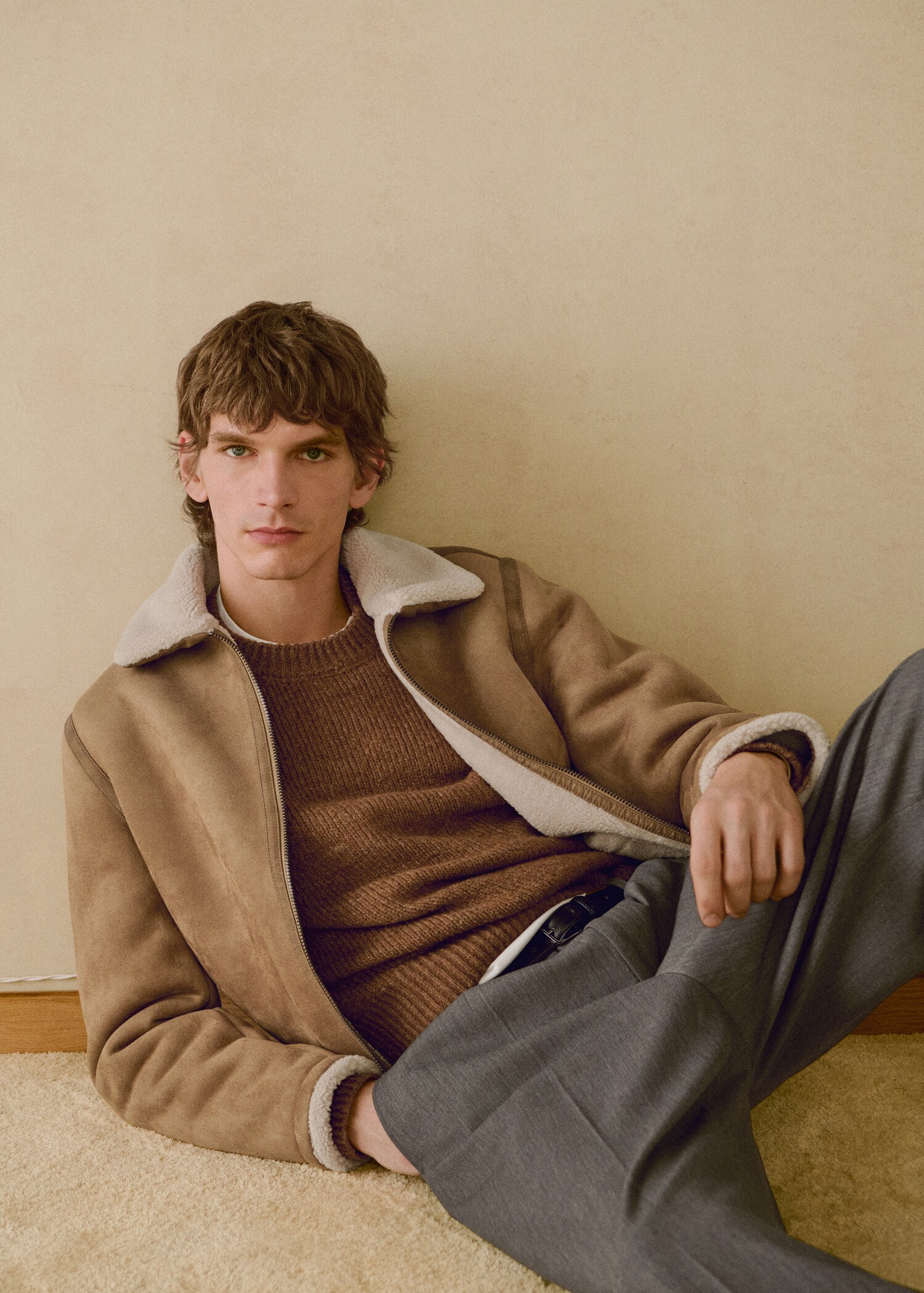 Double face jacket with sheepskin details - Details of the article 5