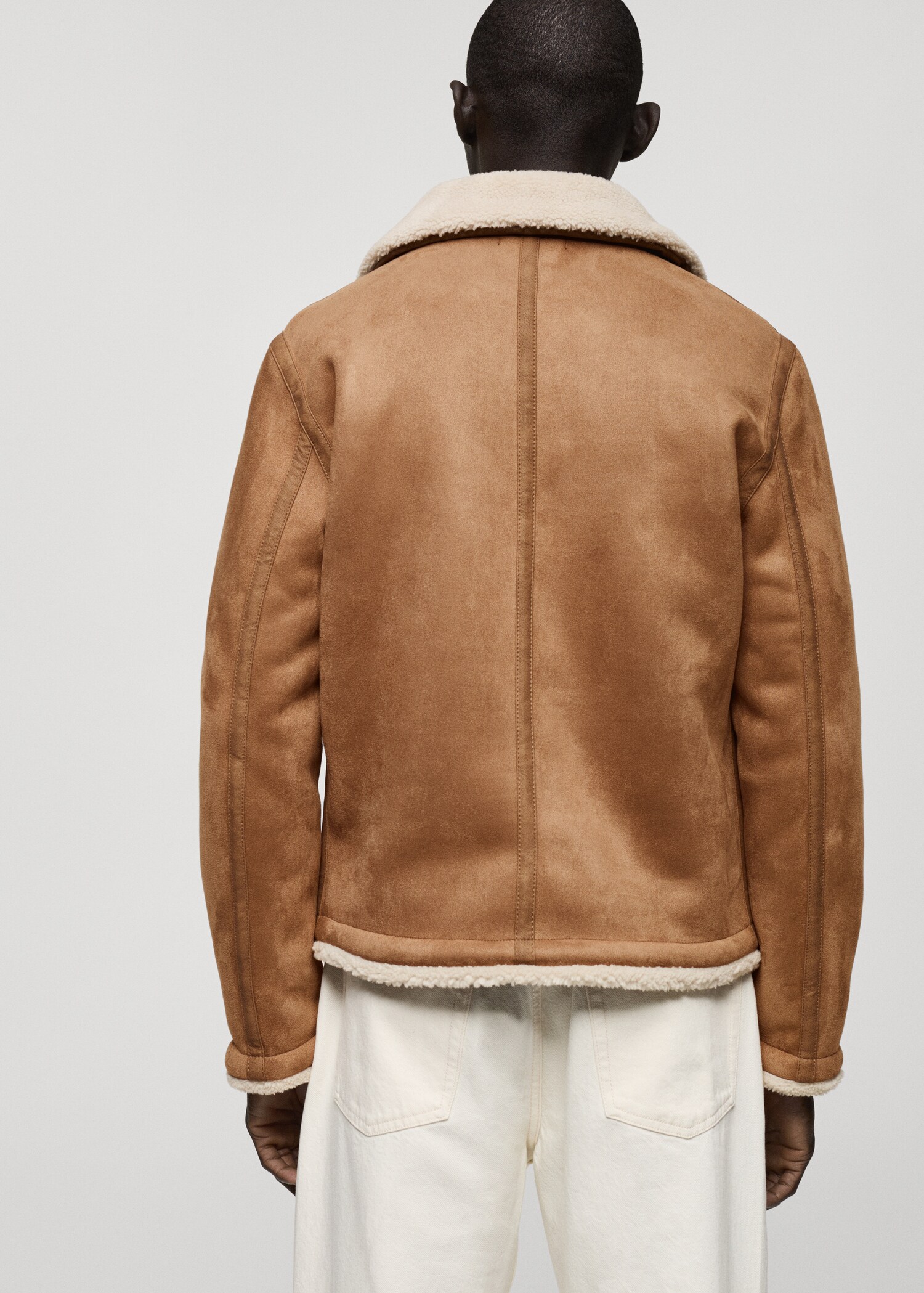 Double face jacket with sheepskin details - Reverse of the article