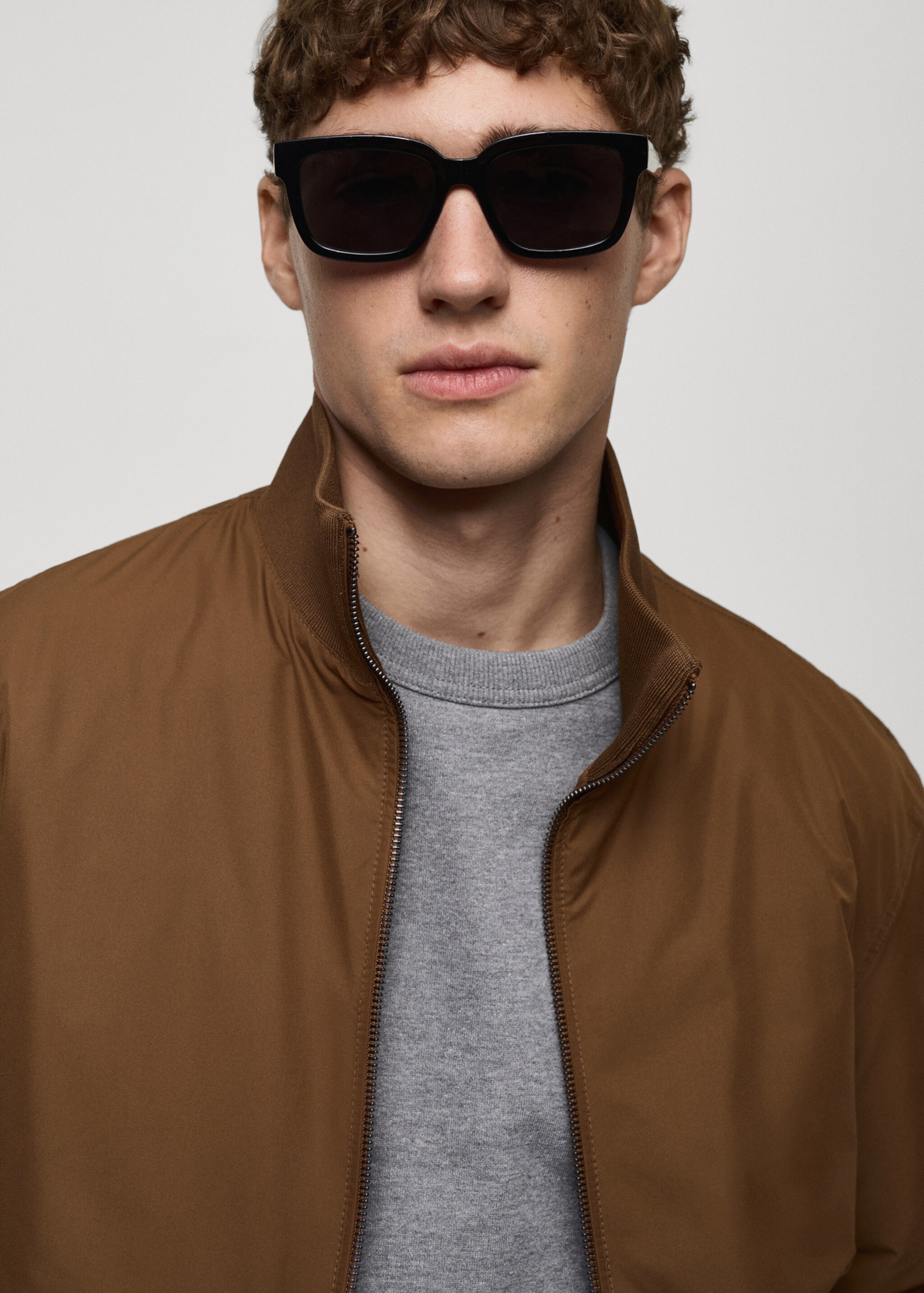 Water-repellent quilted bomber jacket - Details of the article 1, Tobacco Brown. Ref: 87010580-00.