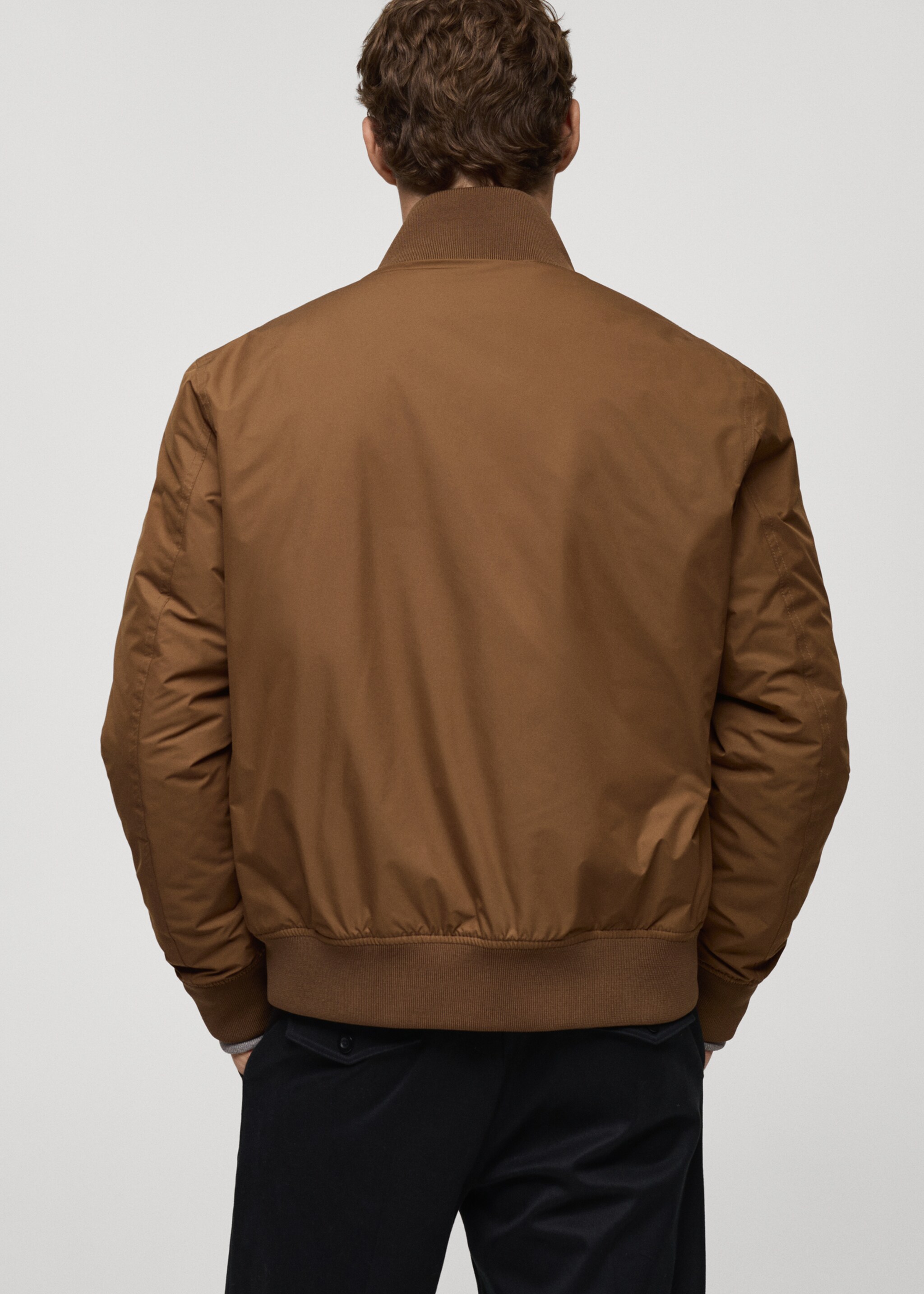 Water-repellent quilted bomber jacket - Reverse of the article, Tobacco Brown. Ref: 87010580-00.