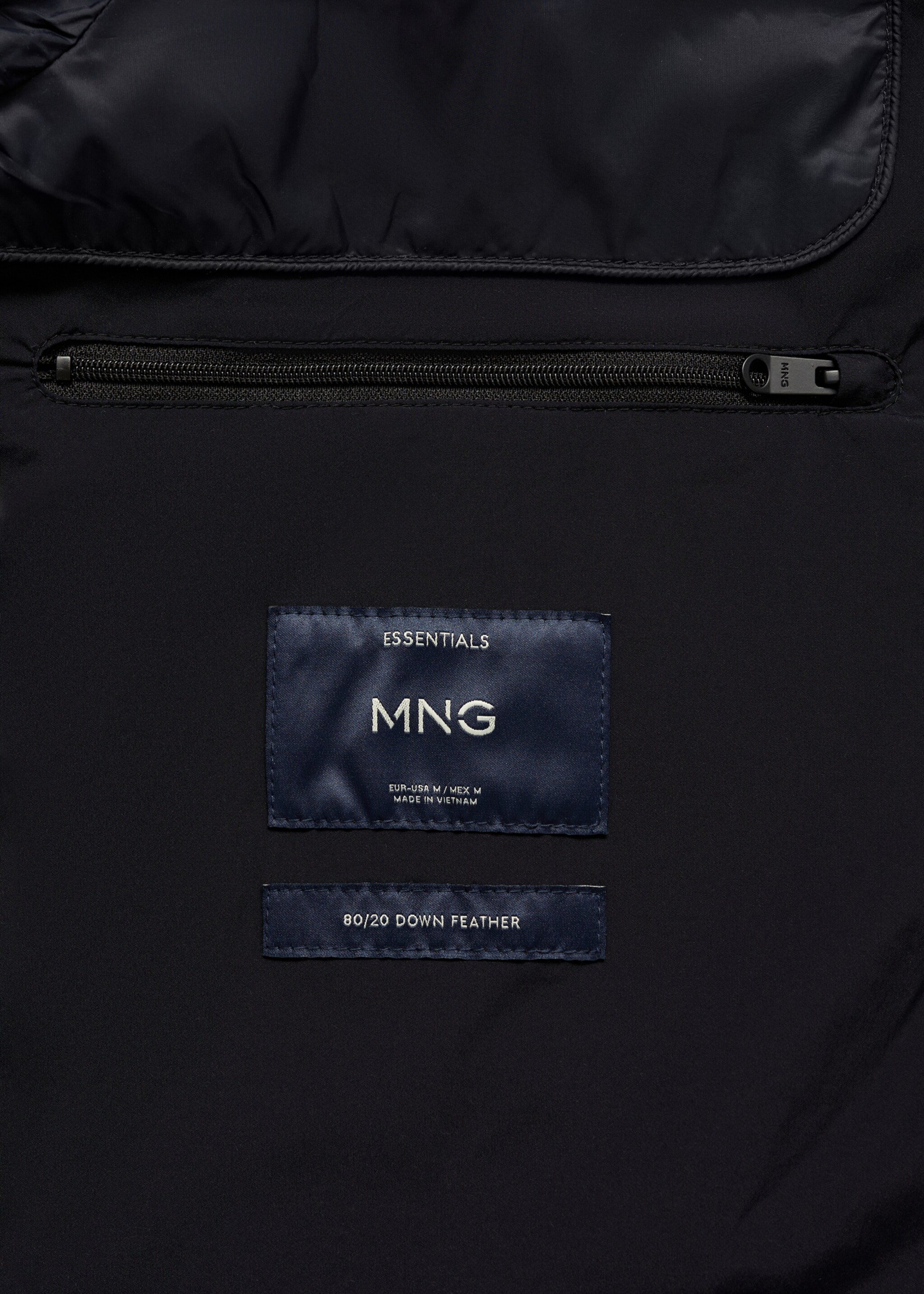 Jaqueta embuatada farcit plomissol i plomes - Detall de l'article 0, Blau marí fosc. Ref: 87010588-00.