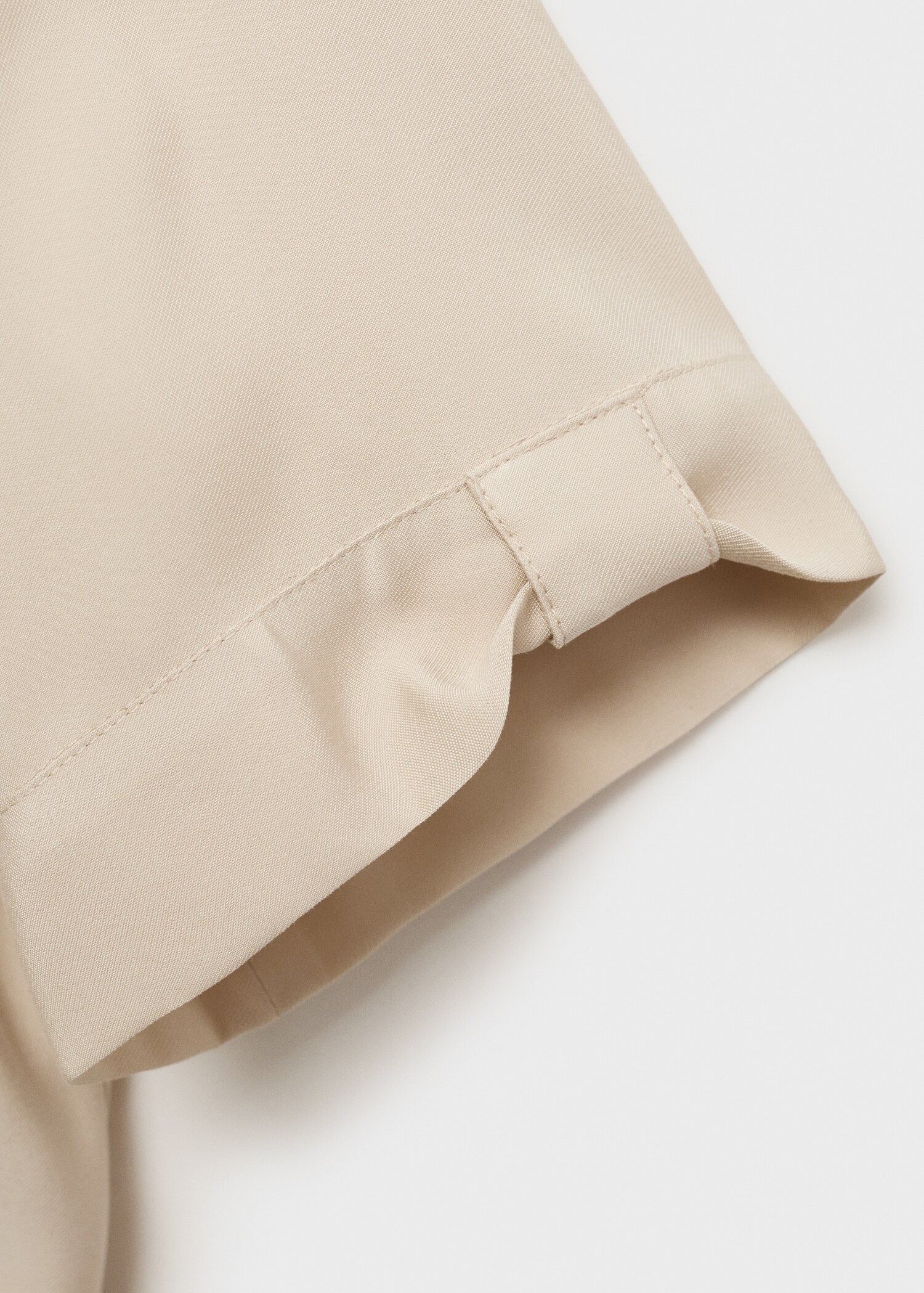 Short sleeve fluid shirt - Details of the article 0