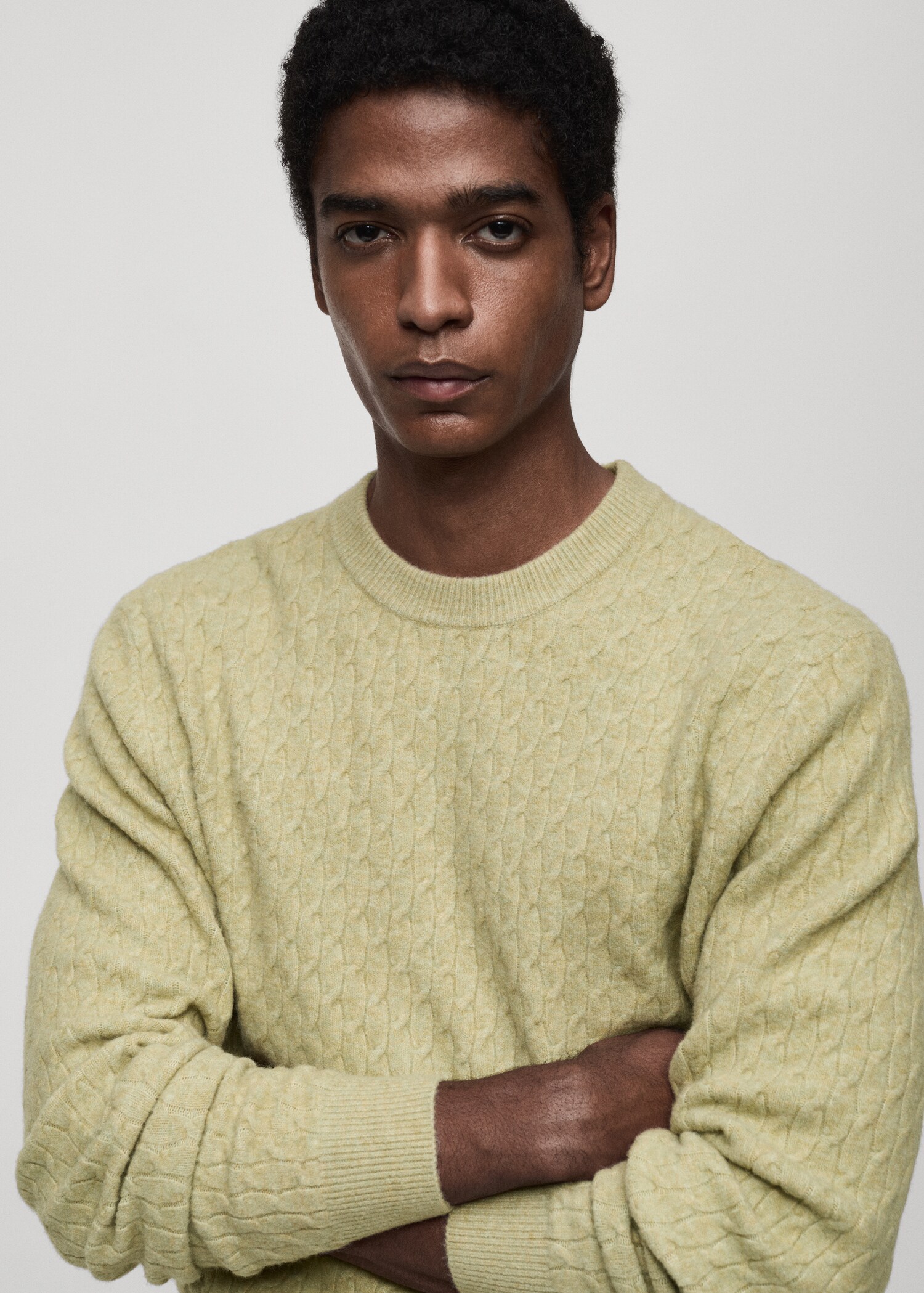 Braided knitted sweater - Details of the article 1