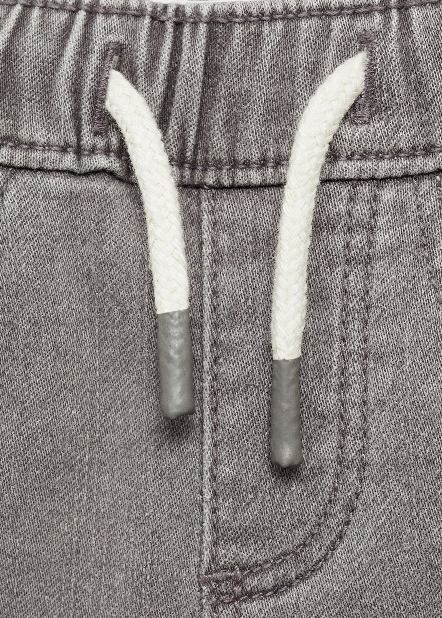 Jeans mit Stretchbund und Kordel - Detail des Artikels 8