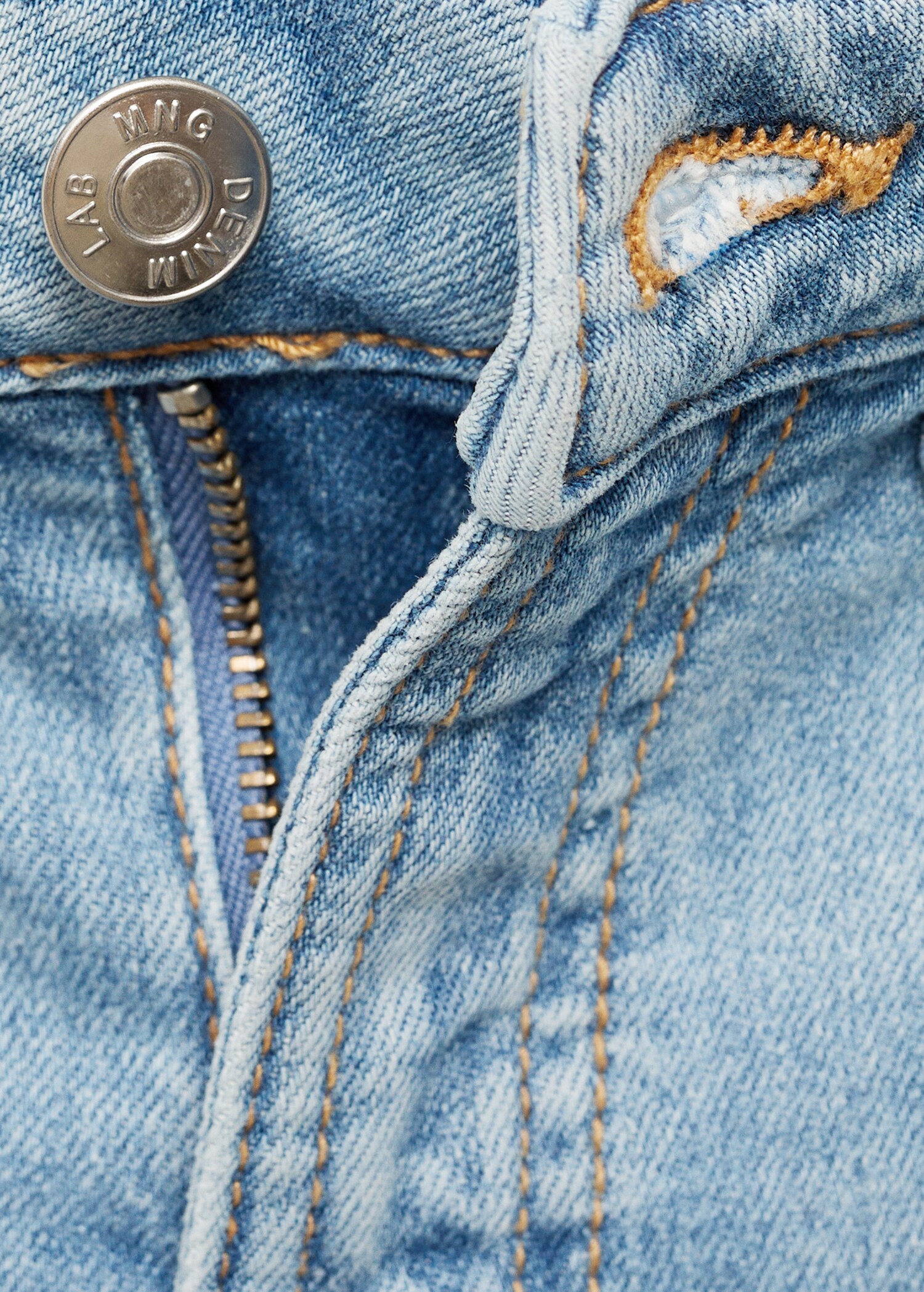 Slim-fit jeans - Details of the article 8