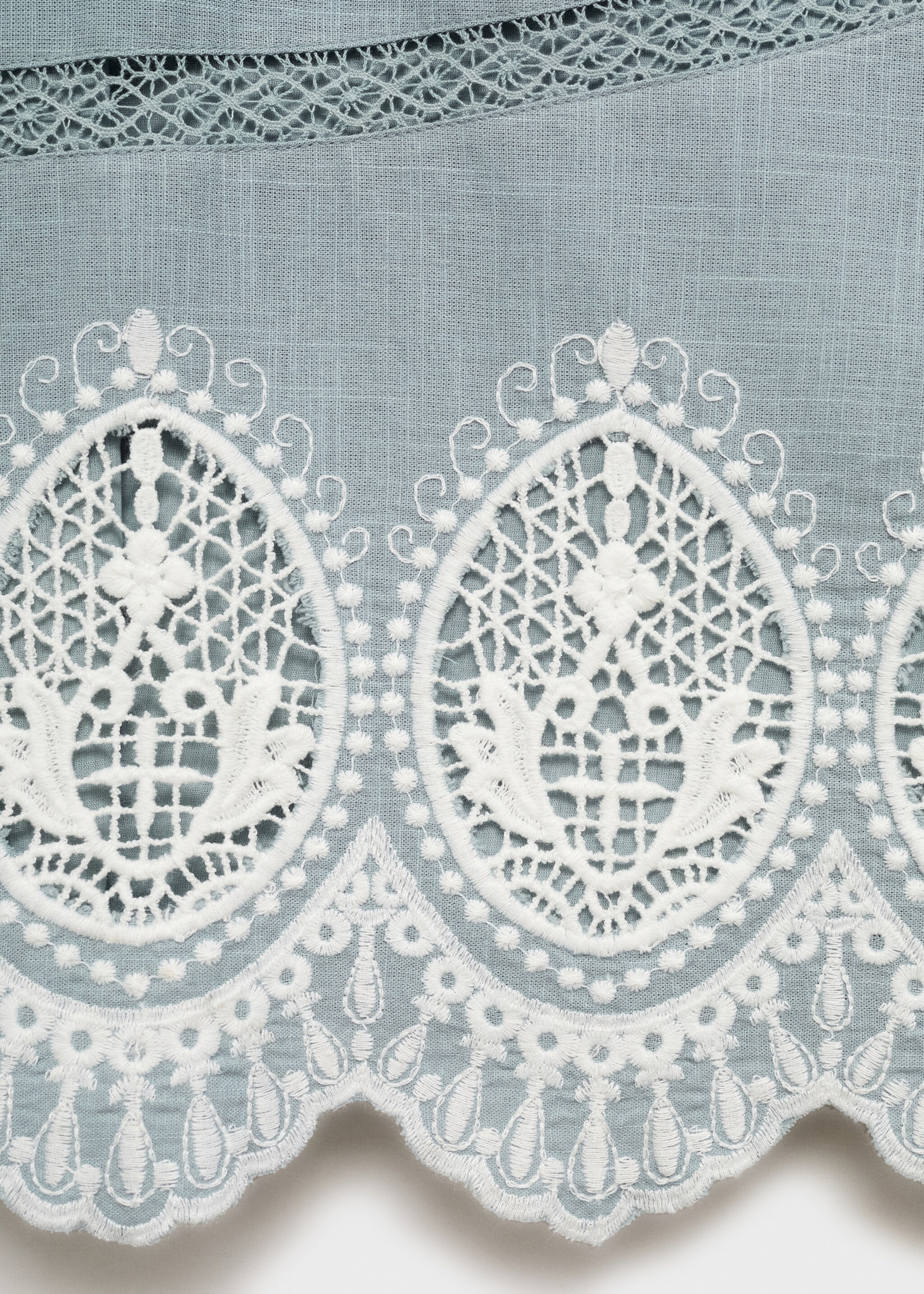 Falda algodón bajo bordado - Detalle del artículo 8, Azul. Ref: 87010628-00.