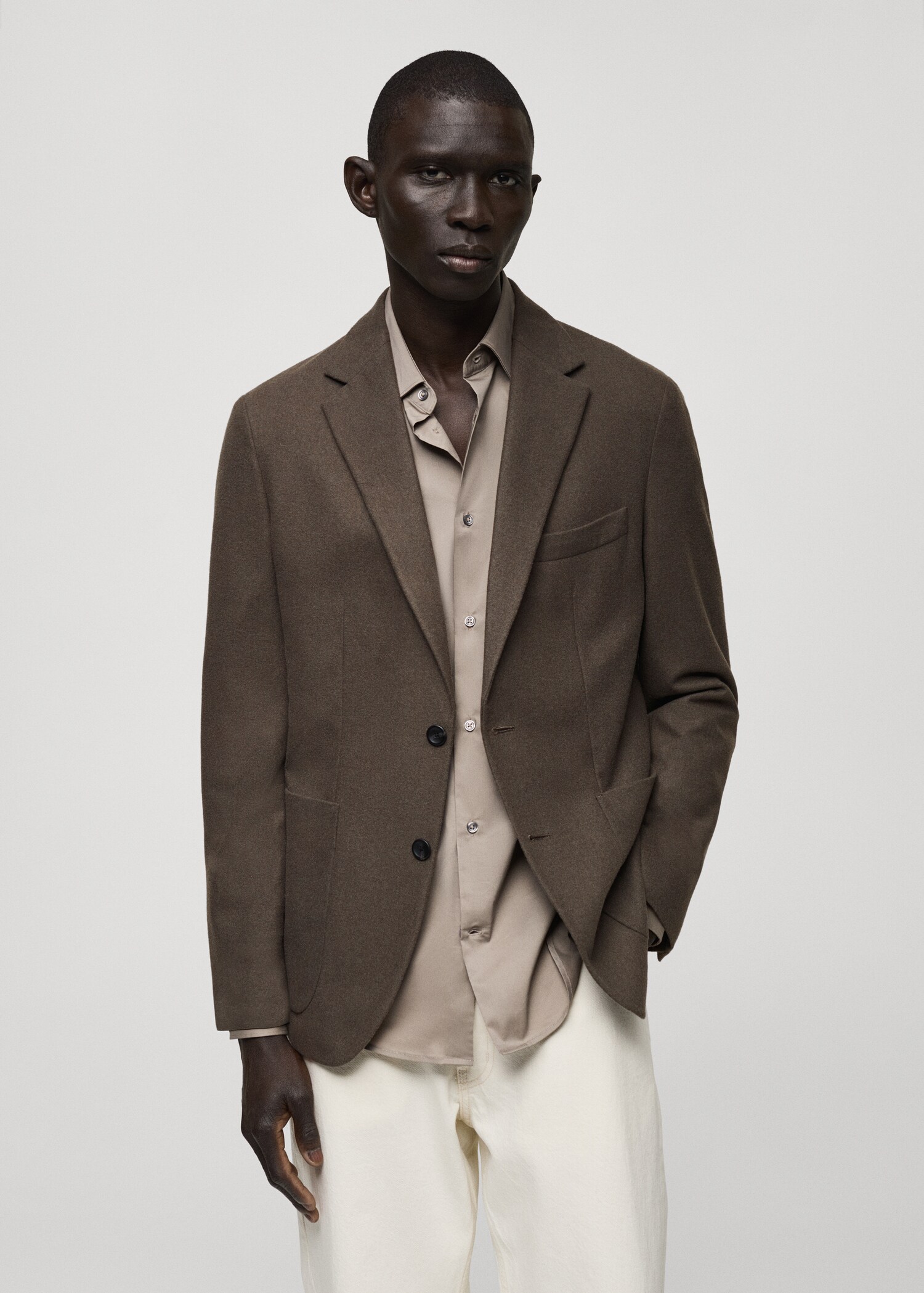 Slim-Fit-Blazer aus Wollgemisch - Mittlere Ansicht