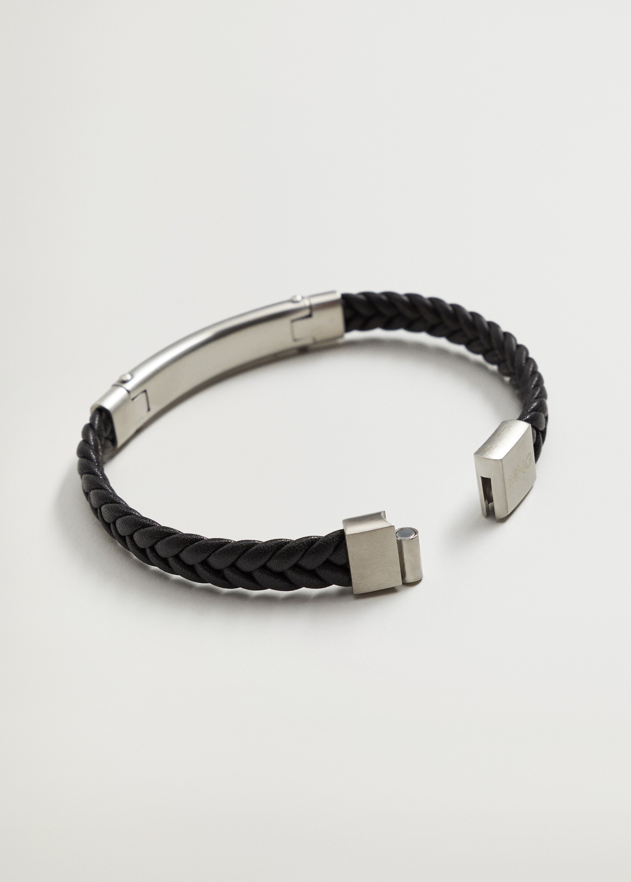 Pulsera trenzada detalle acero - Plano medio
