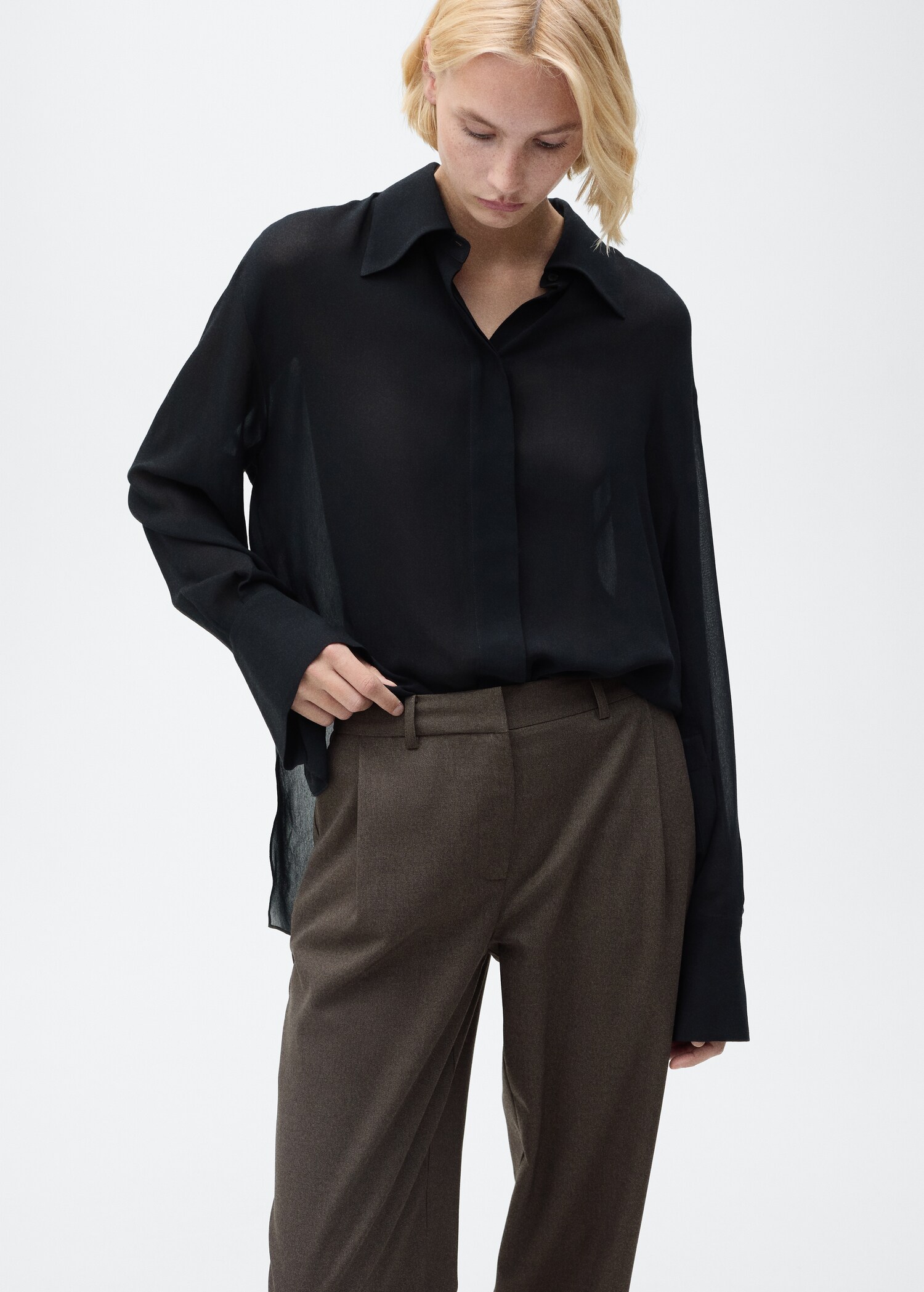 Buttoned-hem wide leg trousers - Details of the article 1