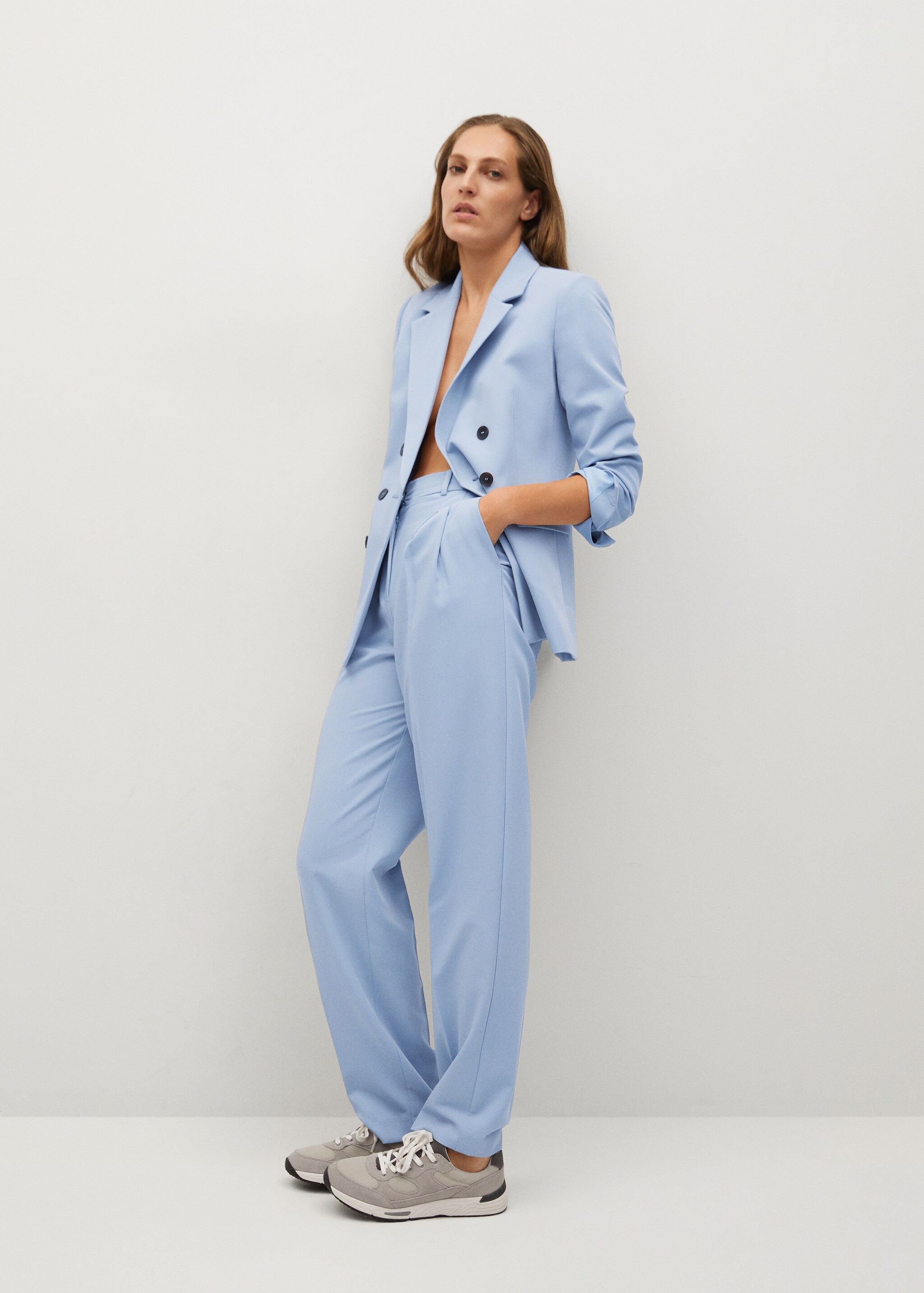 Pleated suit trousers - Details of the article 3