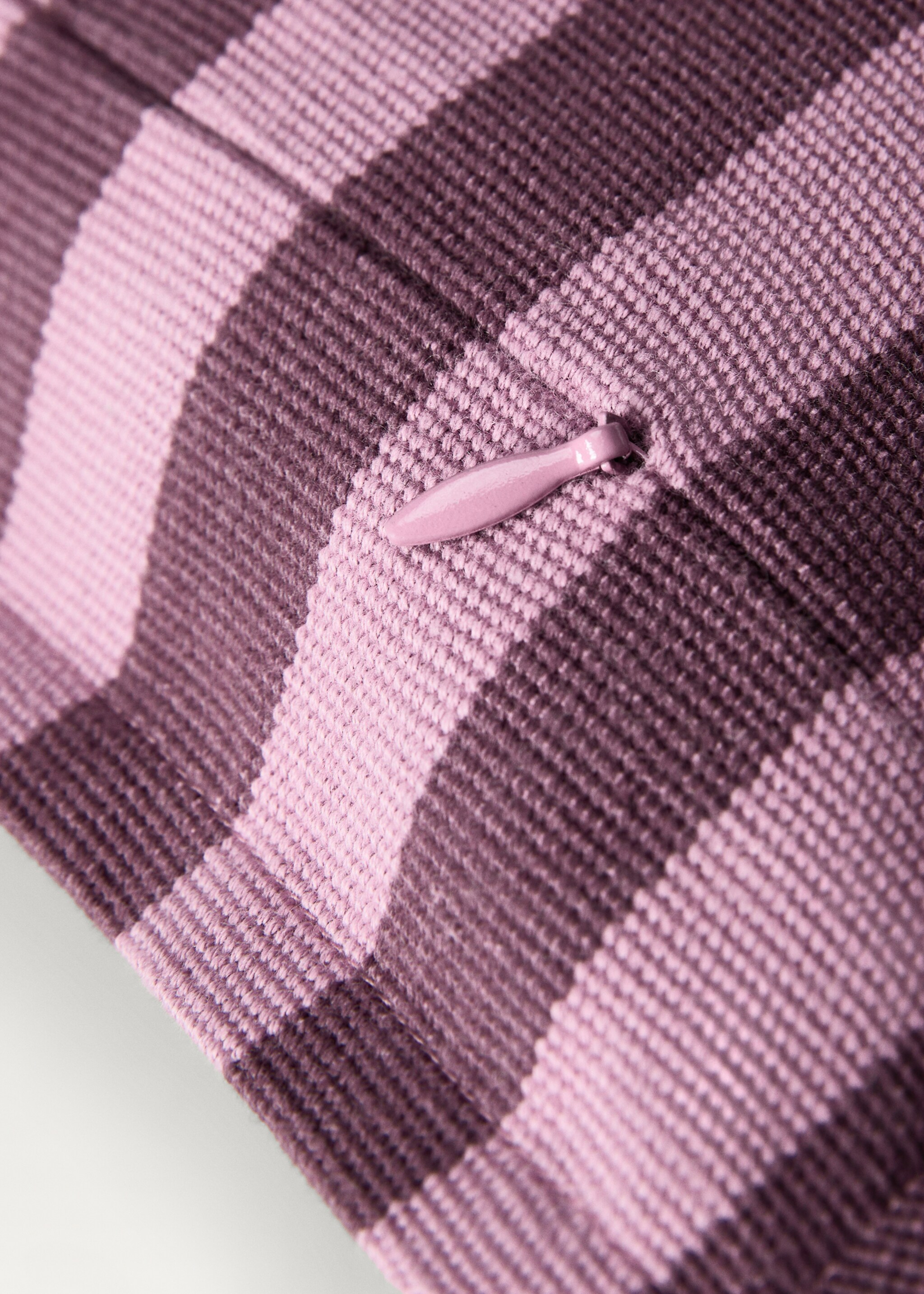 Funda coixí cotó ratlla teixida 30x50 cm - Detall de l'article 4, Rosa gerani. Ref: 87012896-00.