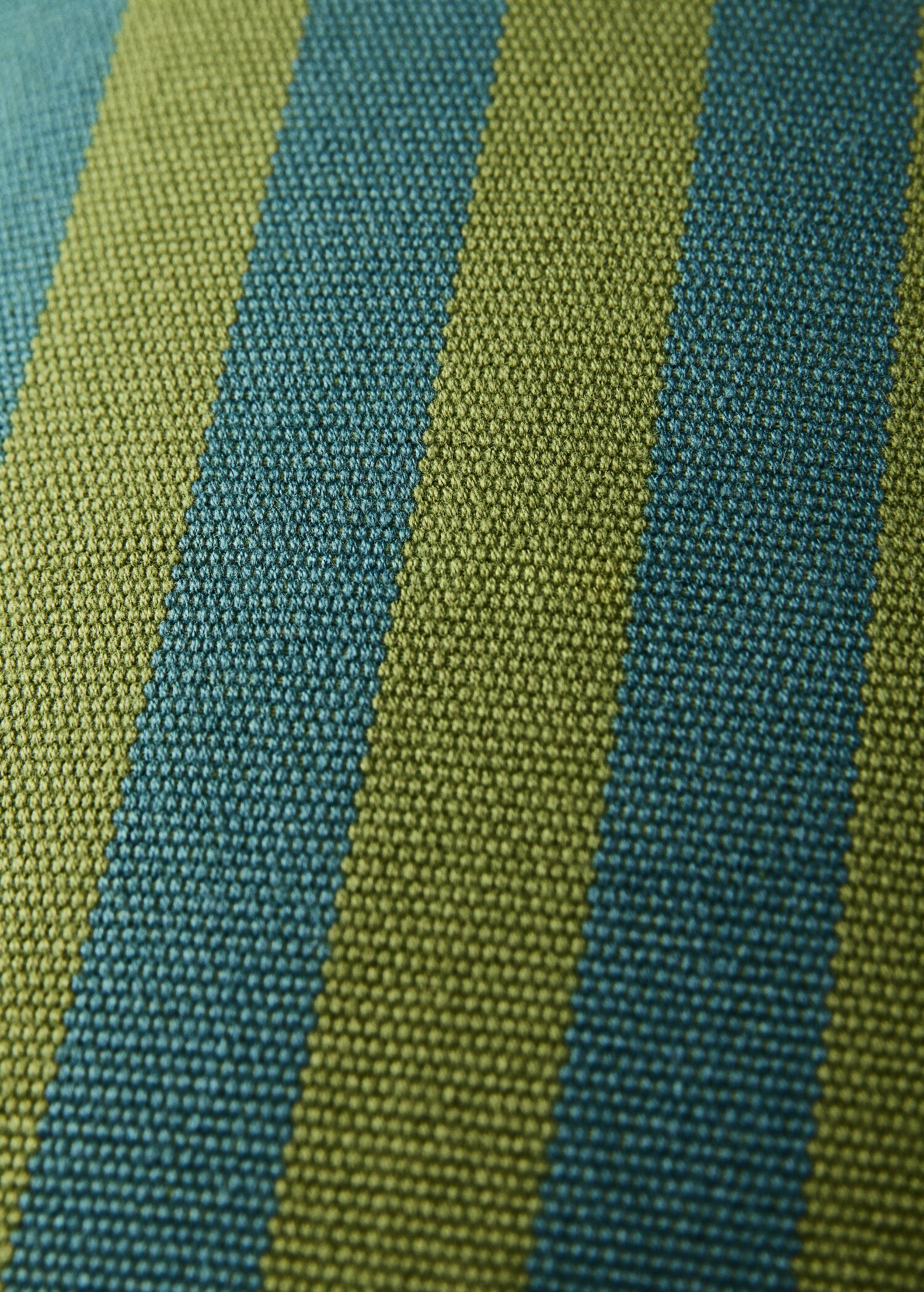 Cotton cushion cover with woven stripe, 50x50cm - Details of the article 2