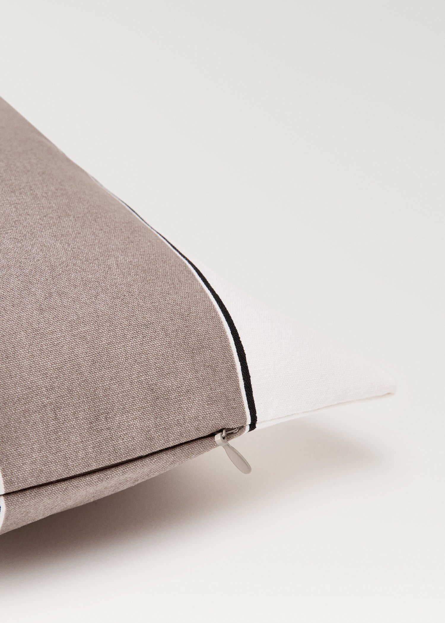 Vattentätt randigt kuddfodral 50x50 cm - Detaljer om artikeln 2