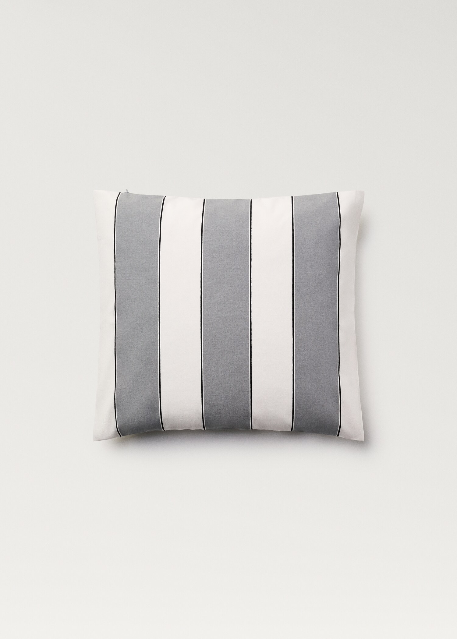 Waterproof striped cushion cover 50x50 cm - Article without model