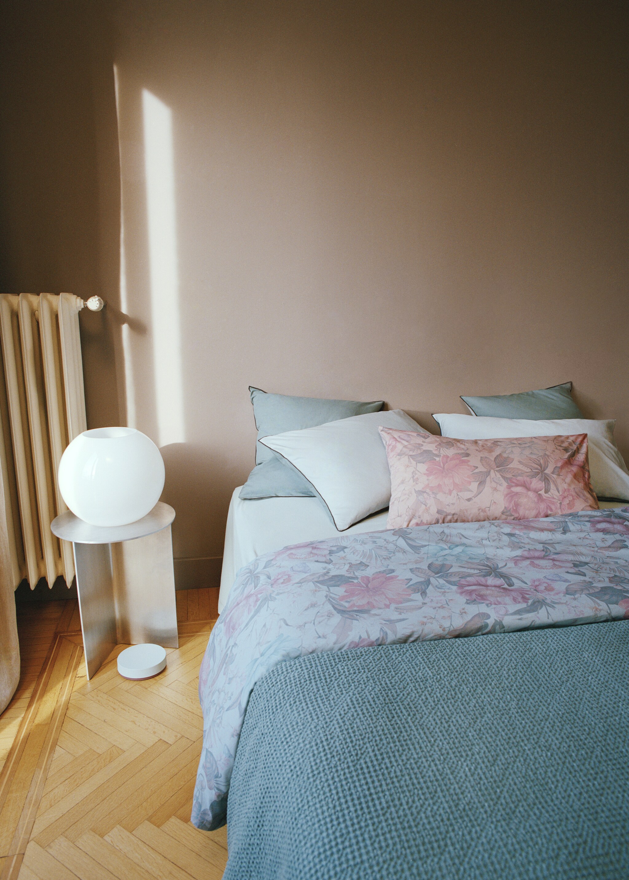 Cotton percale multi-coloured floral-print duvet cover King bed - Details of the article 6, Aqua Green. Ref: 87012916-00.