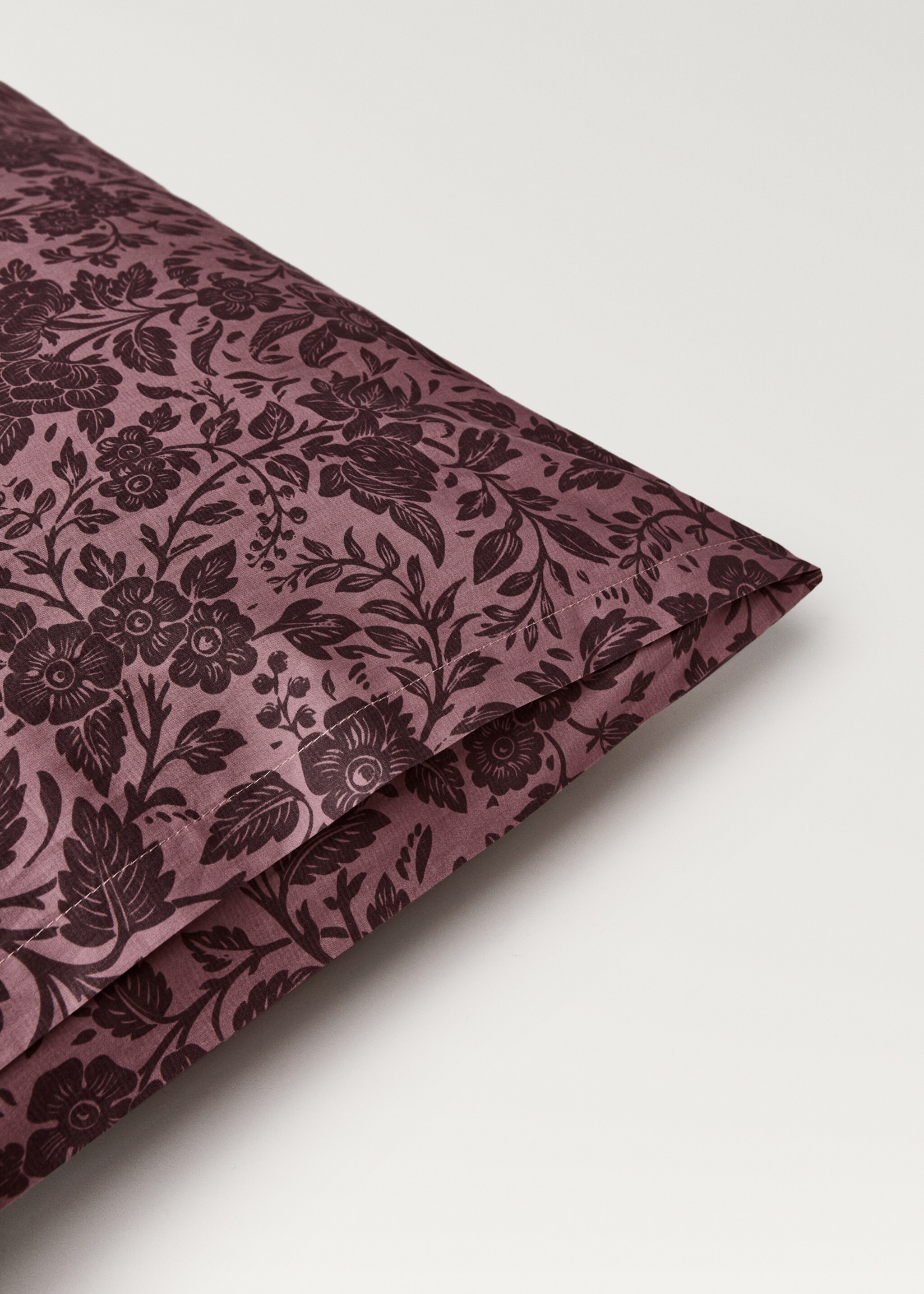 Two cotton percale two-tone floral-print pillowcases 50x75 cm - Details of the article 1, Pink. Ref: 87012950-00.