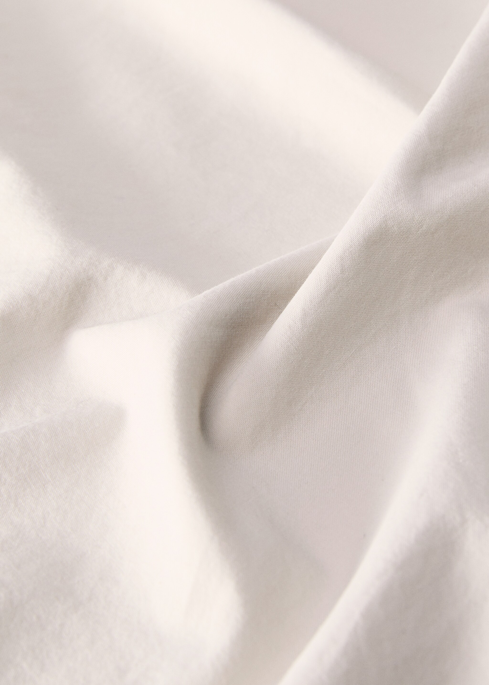 Top sheet with embroidered trim for 135/140 cm bed - Details of the article 3, Light/Pastel Grey. Ref: 87012961-00.