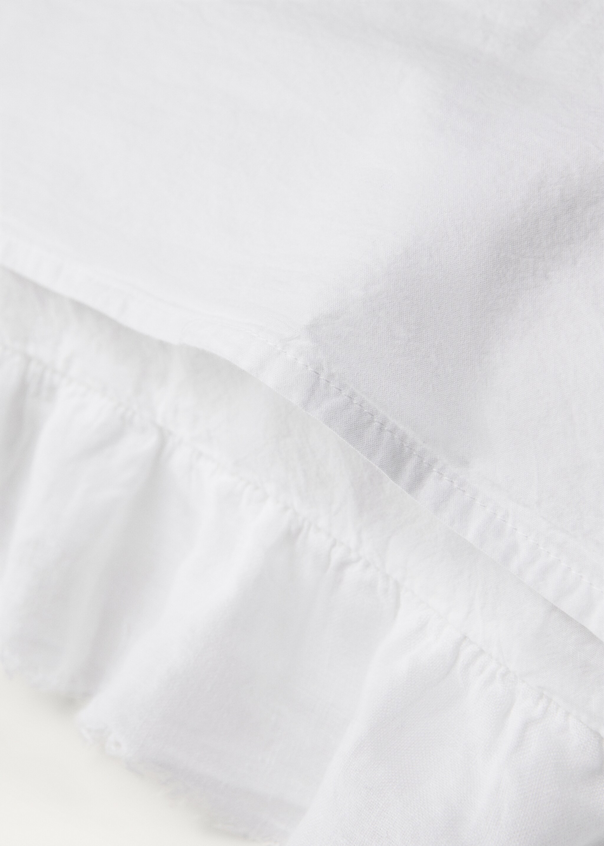 Two washed cotton pillowcases with linen ruffle 50x75 cm - Details of the article 2, White. Ref: 87012990-00.