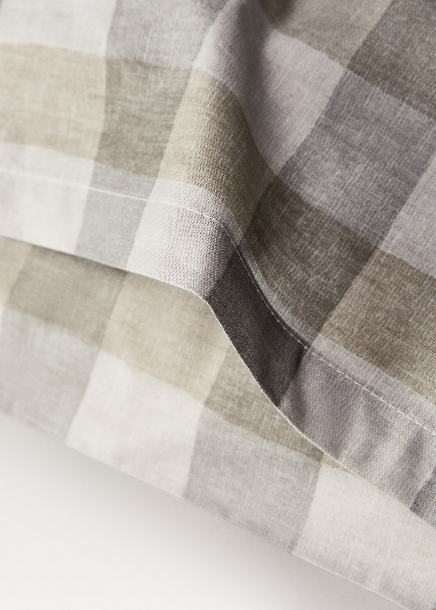 Dues fundes coixinera cotó percala quadres 50x75 cm - Detall de l'article 1