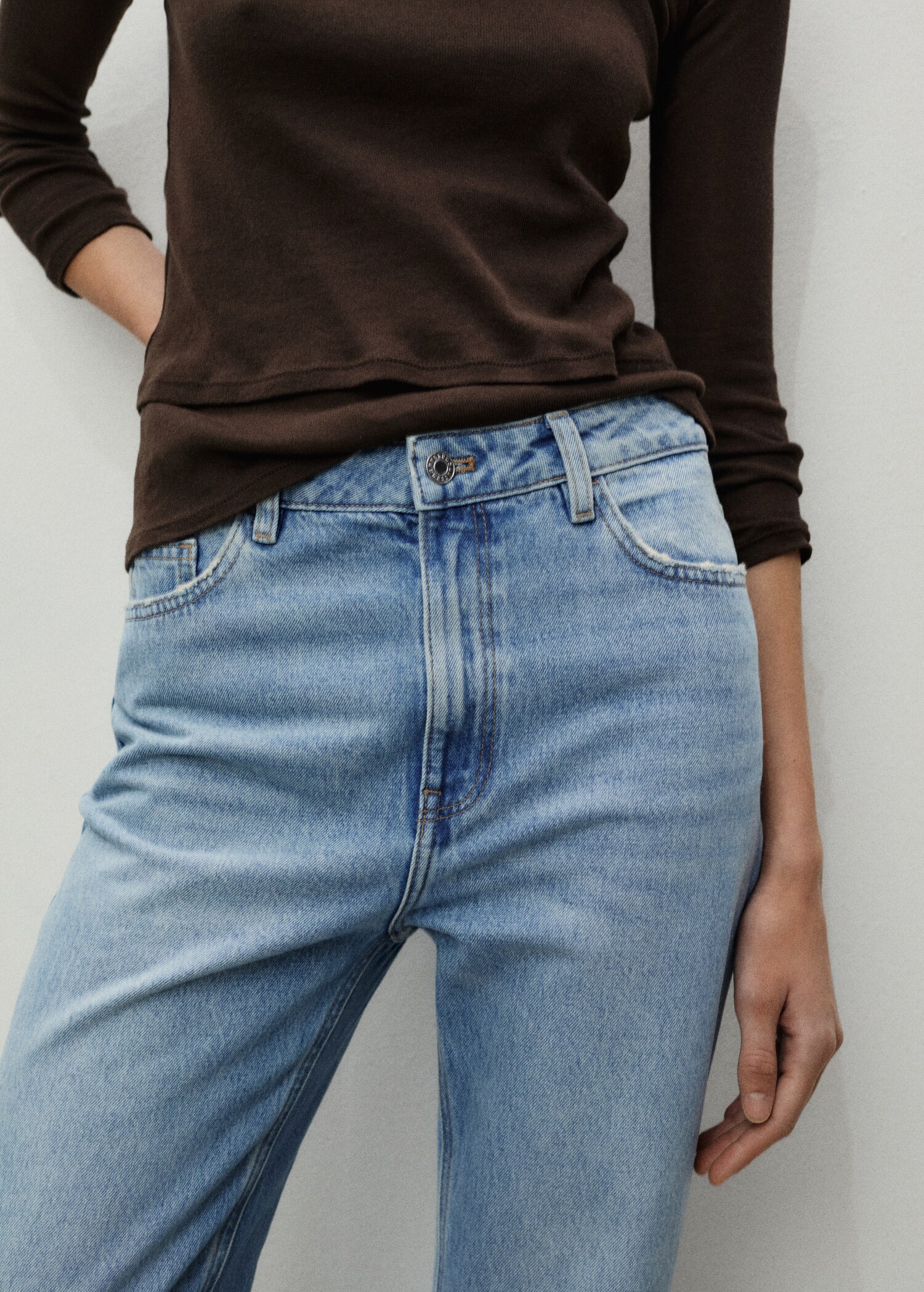 Mom2000 high-rise jeans - Details of the article 3