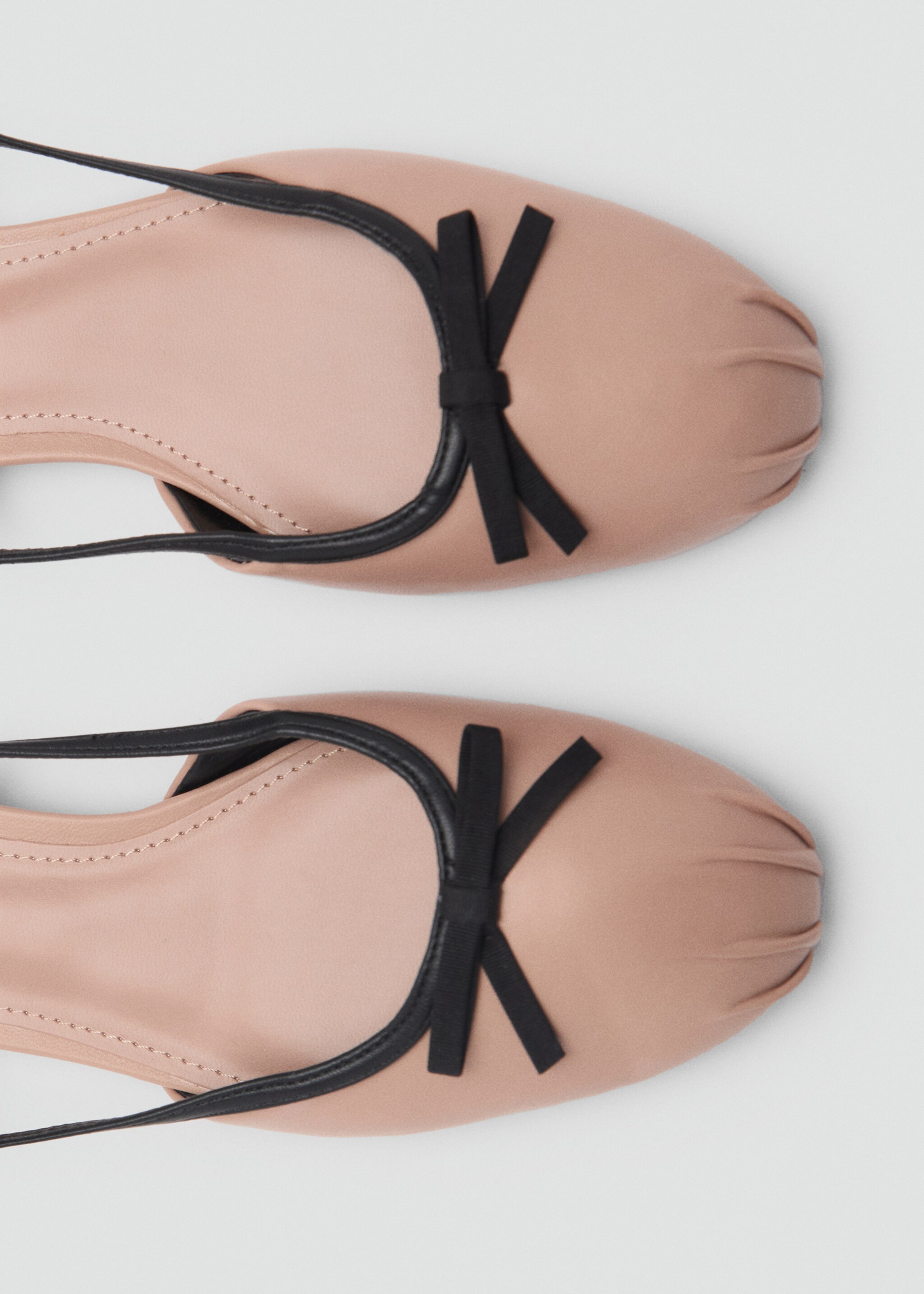 Ballet flats with decorative bow tie - Details of the article 2, Nude. Ref: 87013273-00.