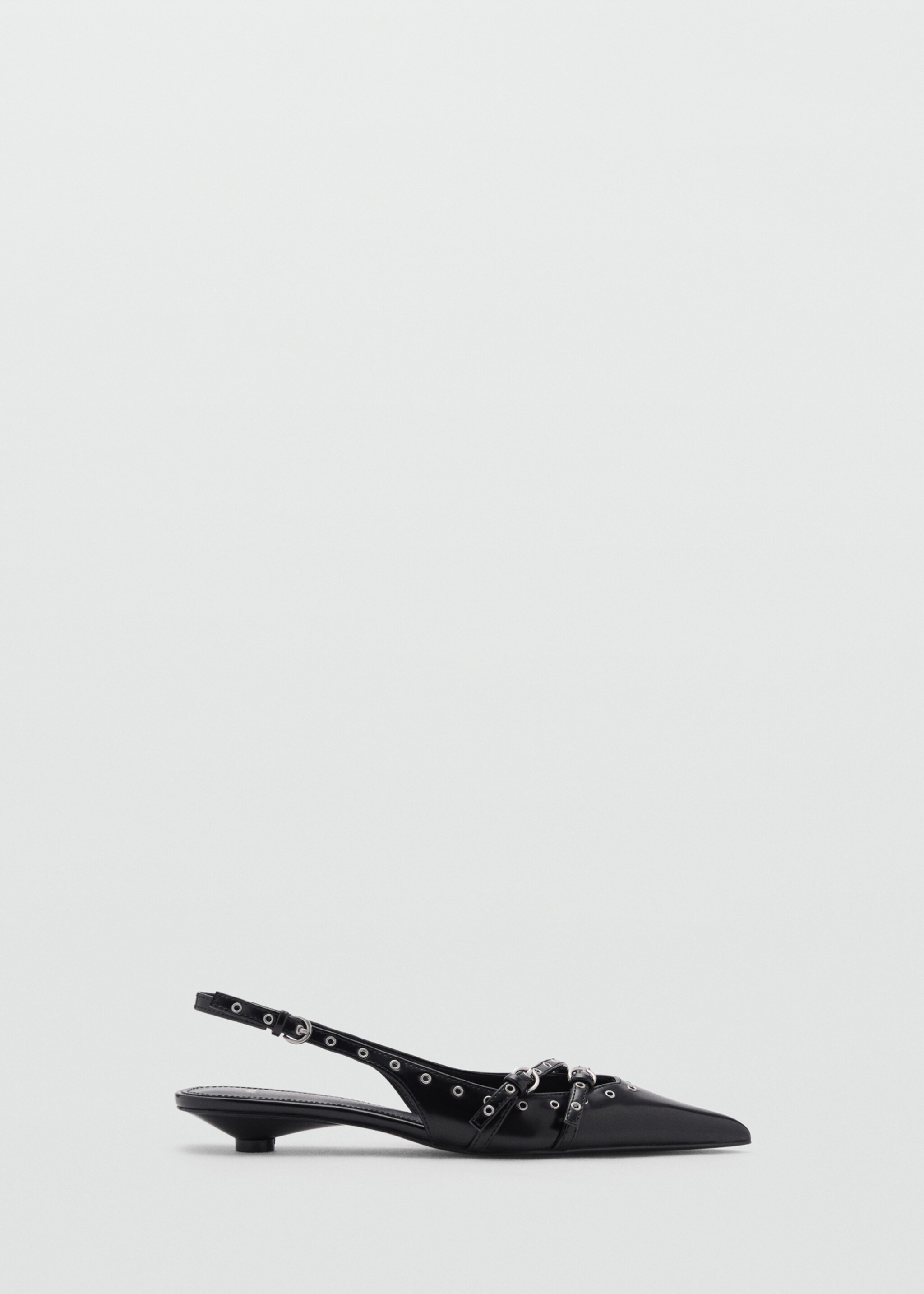 Chaussures kitten heel perforées - Article sans modèle, Noir. Ref: 87013274-00.