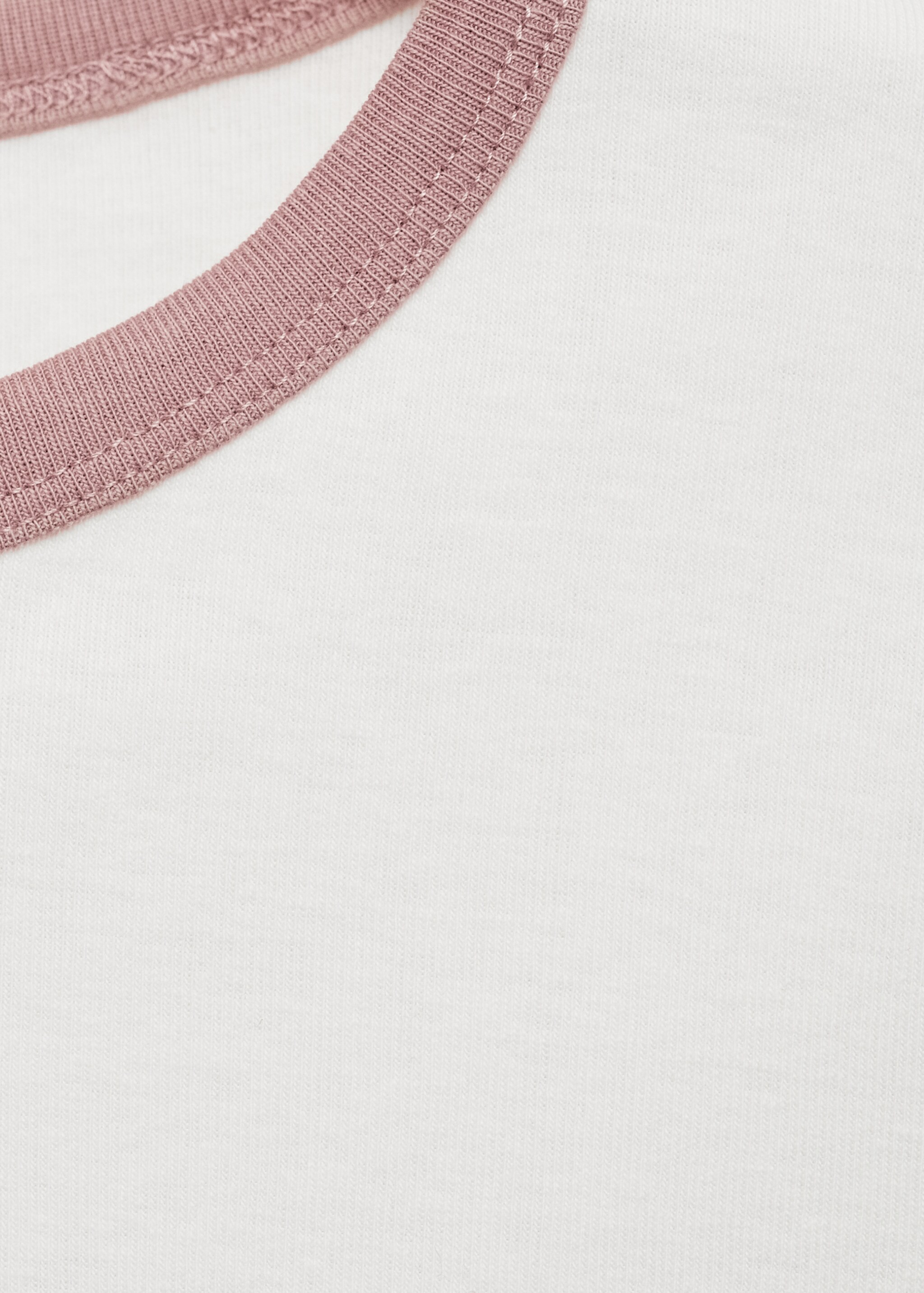 Camiseta crop mensaje - Detalle del artículo 0, Blanco roto. Ref: 87013278-00.